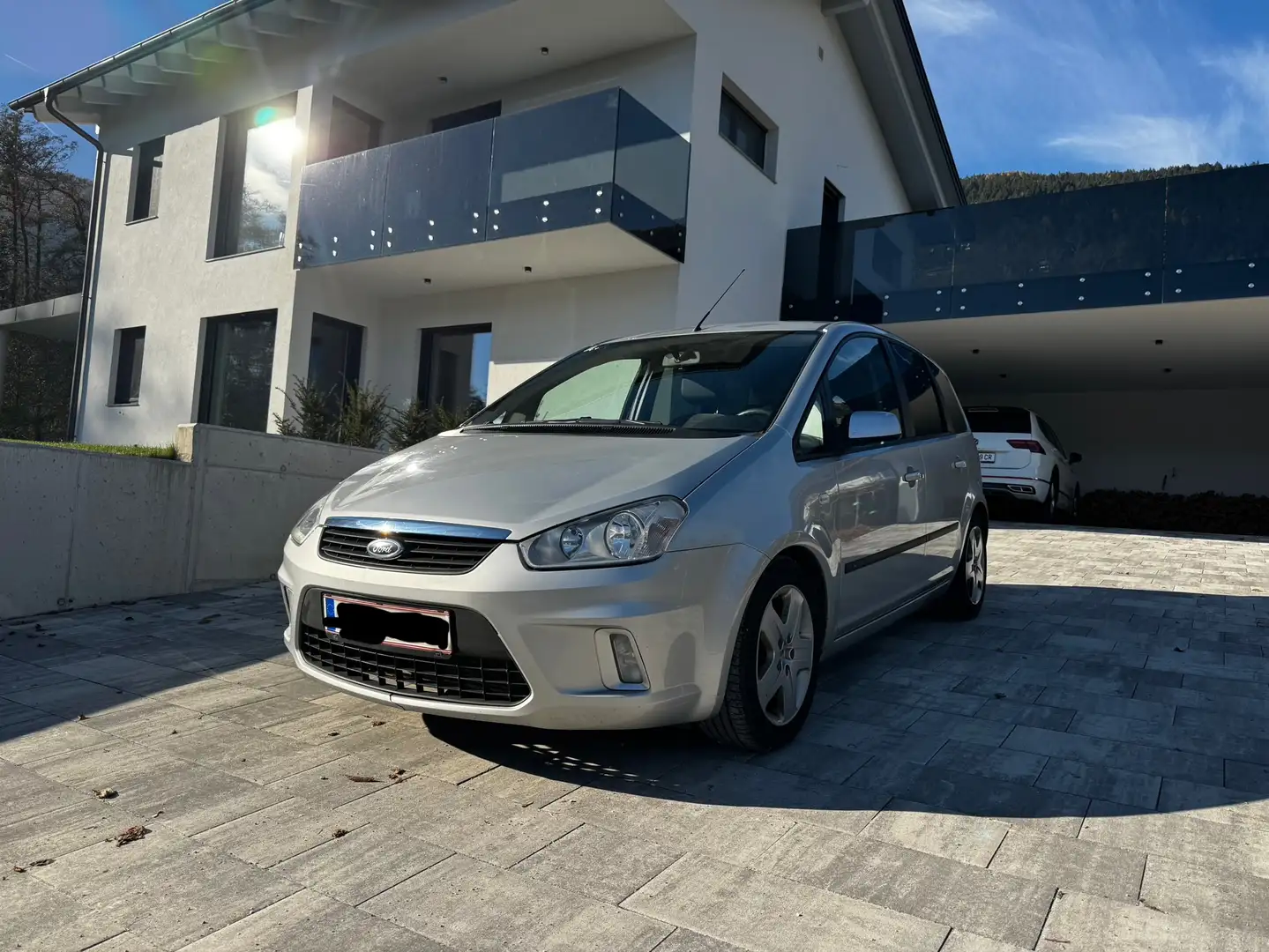 Ford C-Max C-MAX Trend 1,6 TDCi Trend Silber - 1