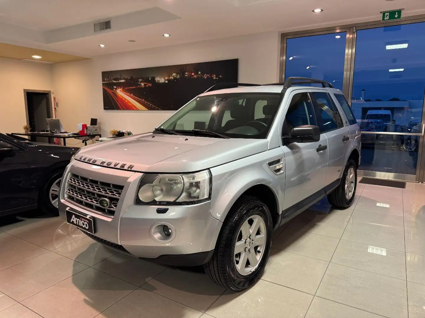 Land Rover Freelander 2.2 Td4 Automatica Gris - 1