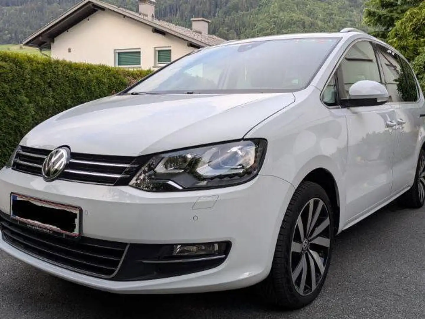 Volkswagen Sharan Highline 2,0 TDI DSG 4Motion, 7 Sitzer, AHK Weiß - 1