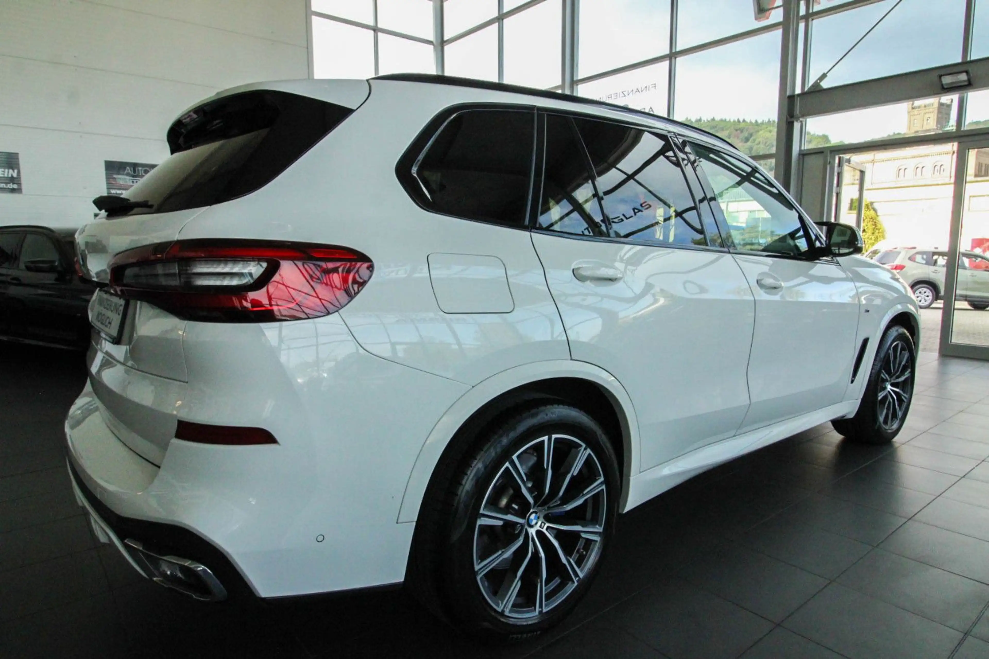 BMW X5 xDrive30d M Sport/AHK/RFK/HUD/LED/PANO/STANDH — photo 5