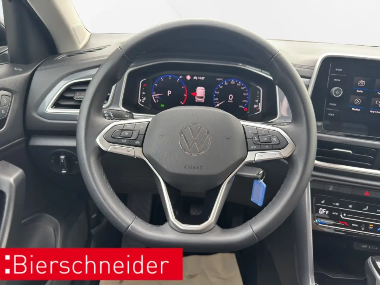 Volkswagen T-Roc 1.5 TSI DSG Style DIGITAL COCKPIT PRO LED NAVI 17 13