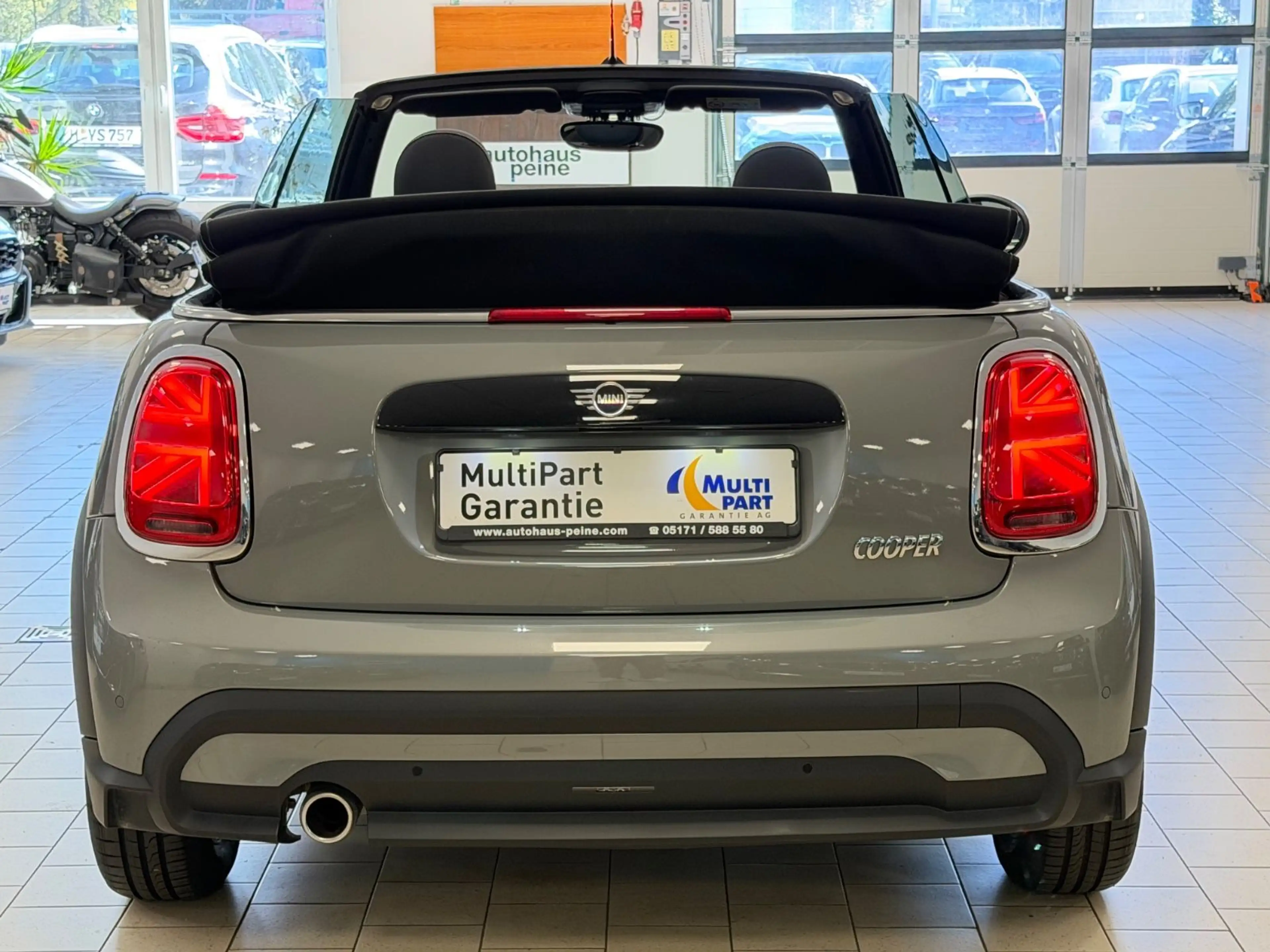 MINI Cooper Cabrio Ess Trim/Aut/KeyLess/LED/Ambiente — photo 11