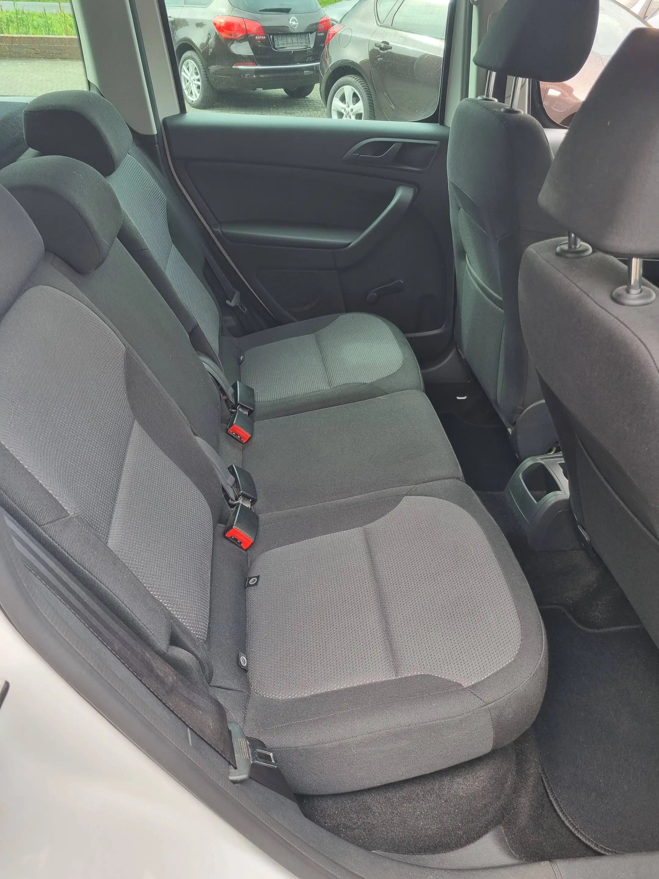 Skoda Yeti Yeti 1.2 TSI Active PLUS EDITION — photo 12