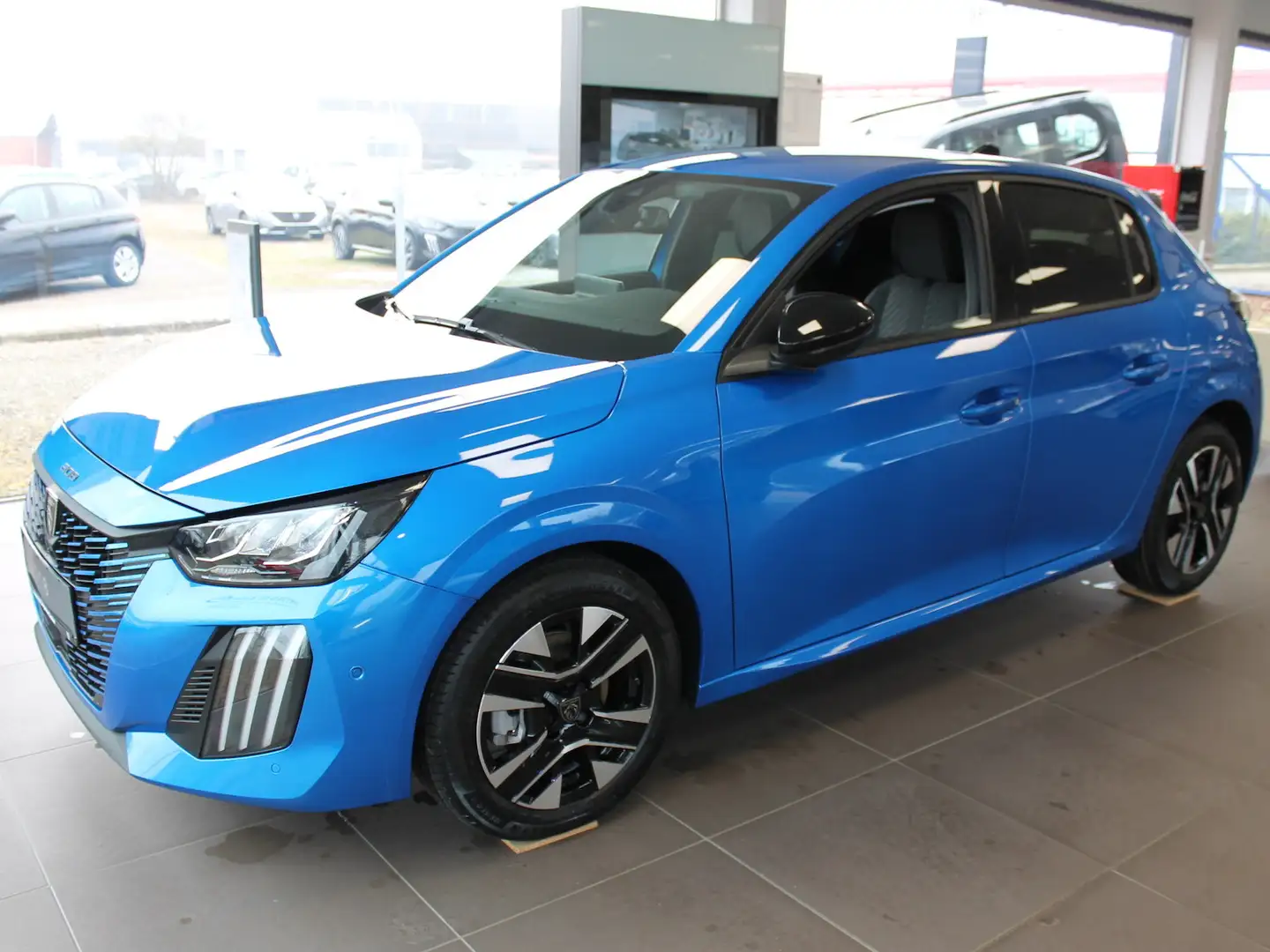 Peugeot 208 Allure 100 Sicht&Navi Paket Blau - 1