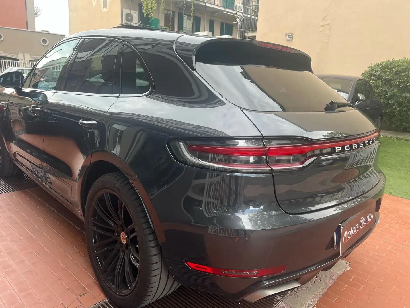 Porsche Macan 2.0 245cv pdk Grijs - 2