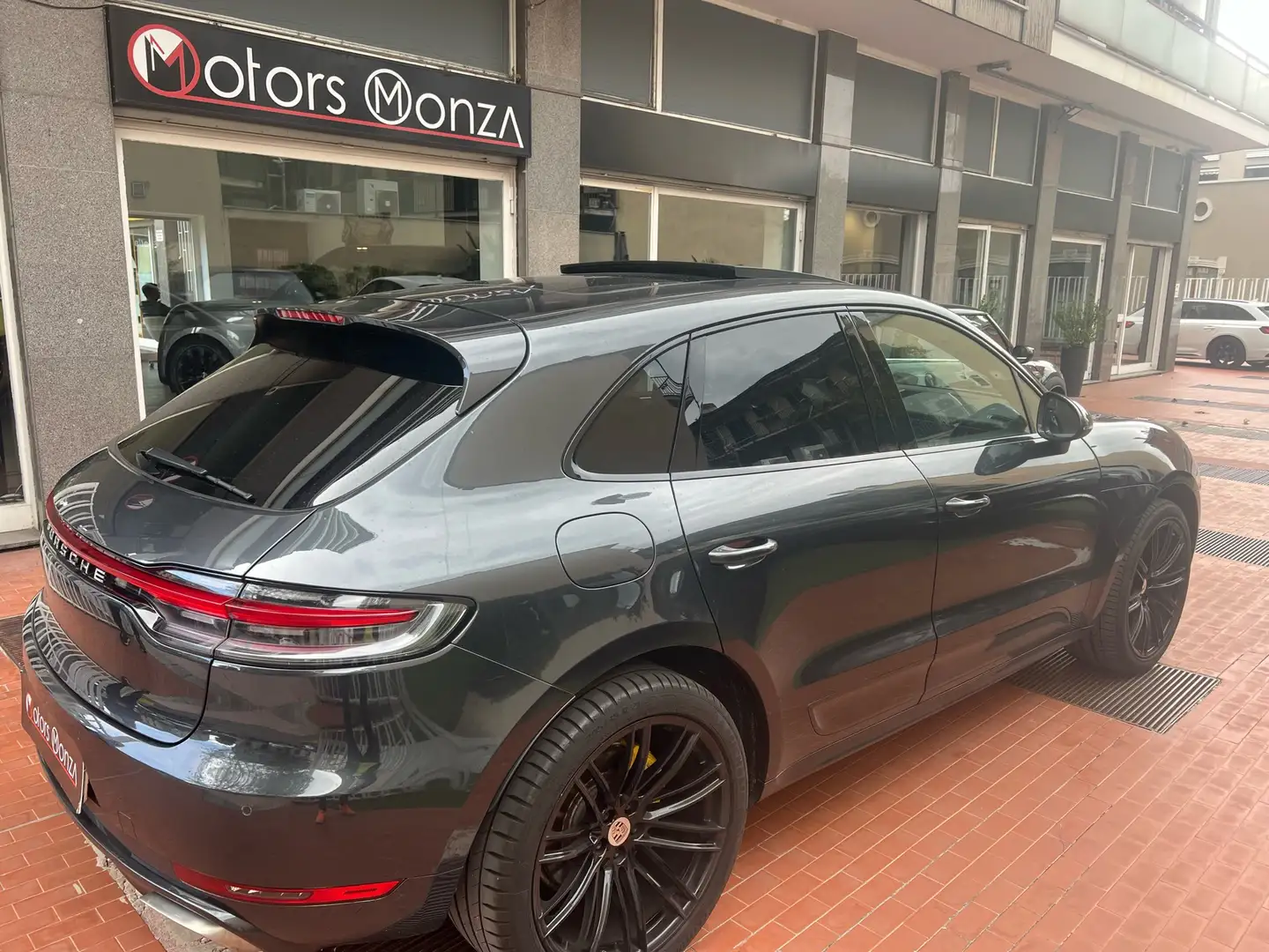 Porsche Macan 2.0 245cv - tetto panoramico- cerchi da 21" Grigio - 1