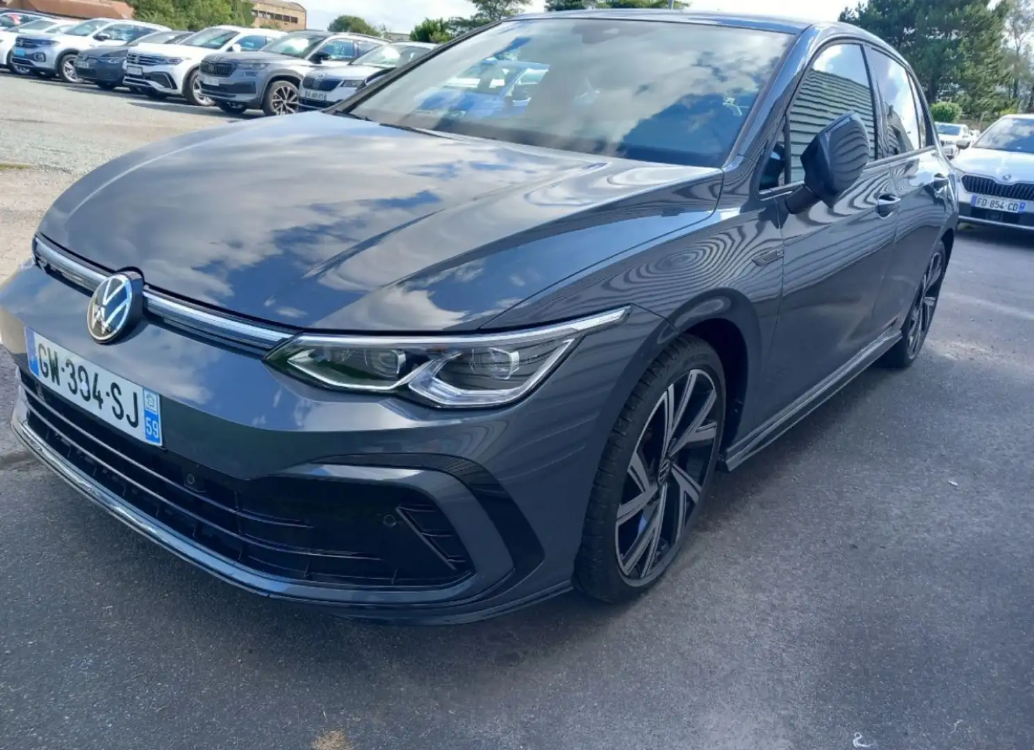 Volkswagen Golf 1.5 TSi 150cv 2024 Gris - 1