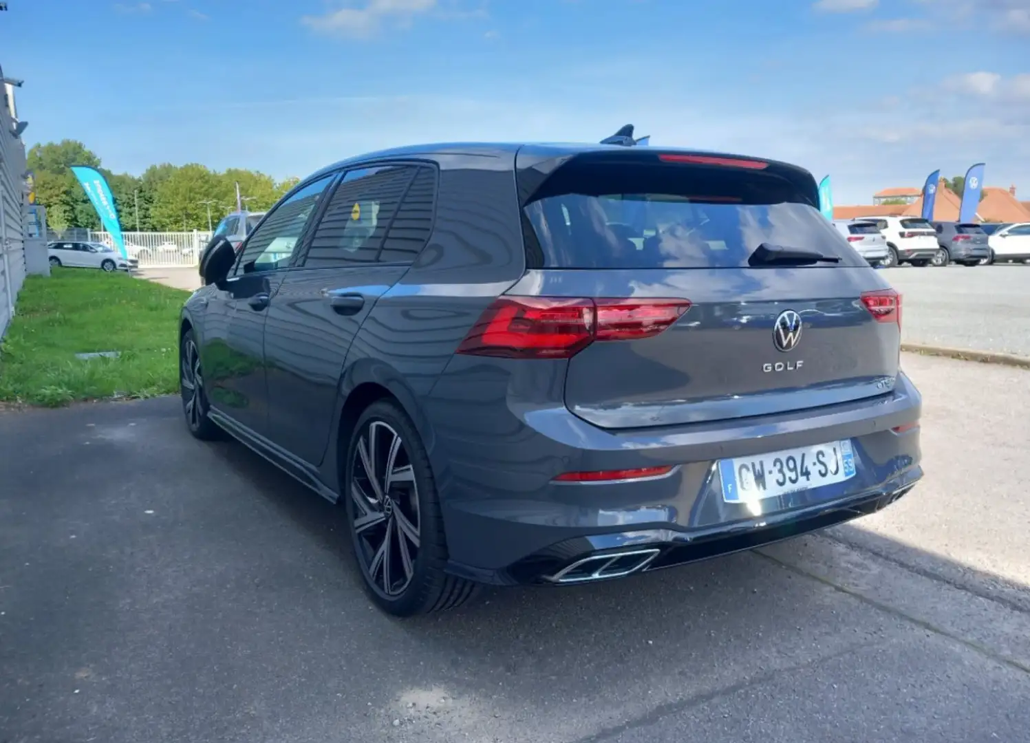 Volkswagen Golf 1.5 TSi 150cv 2024 Gris - 2