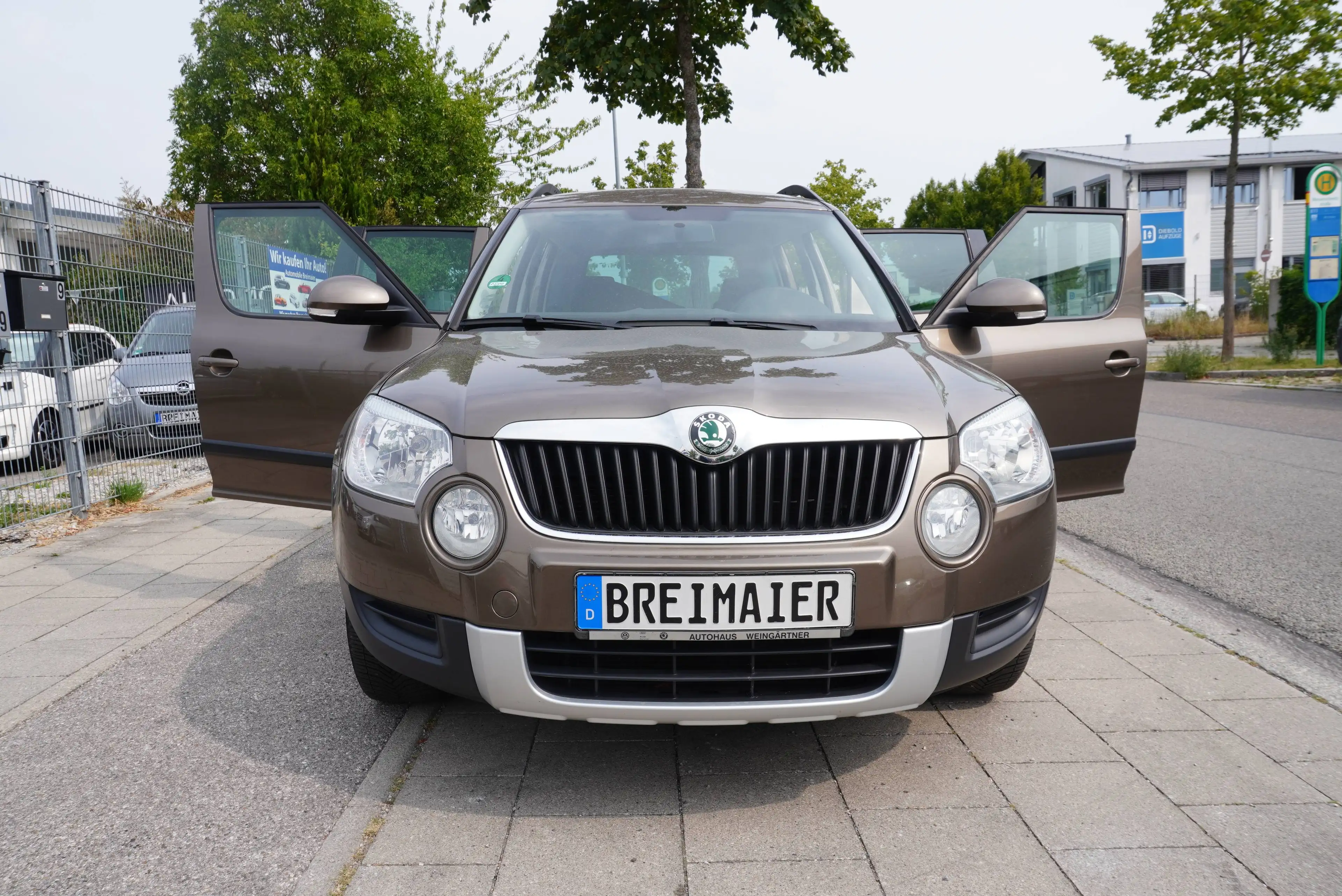 Skoda Yeti ACTIVE PLUS EDITION*TÜV NEU*KLIMA*SHZG*PDC* — photo 15