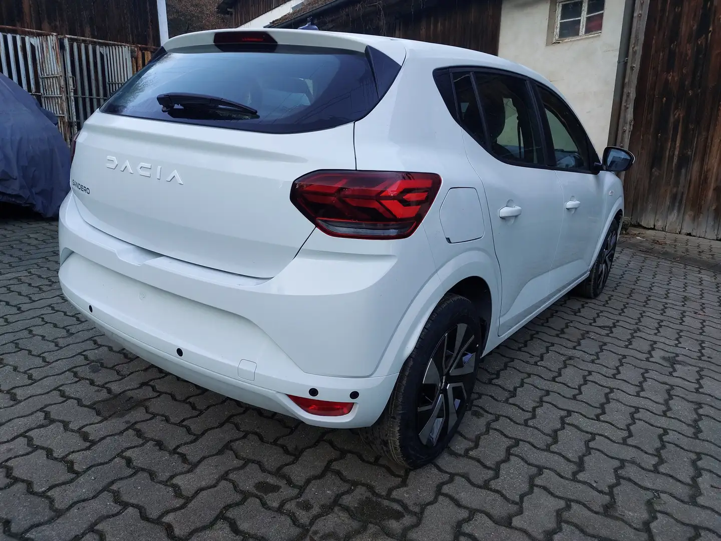 Dacia Sandero 3 TCE90 Expression SOFORT! R-Kam PDC vo.+hi Weiß - 2