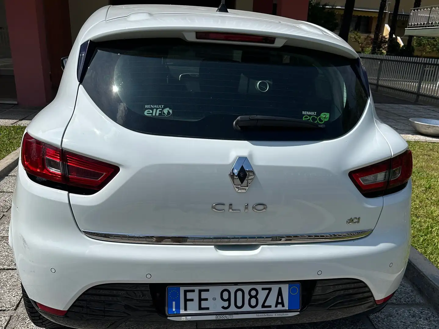 Renault Clio Clio IV 2012 5p 1.5 dci energy Zen 90cv edc Bianco - 1