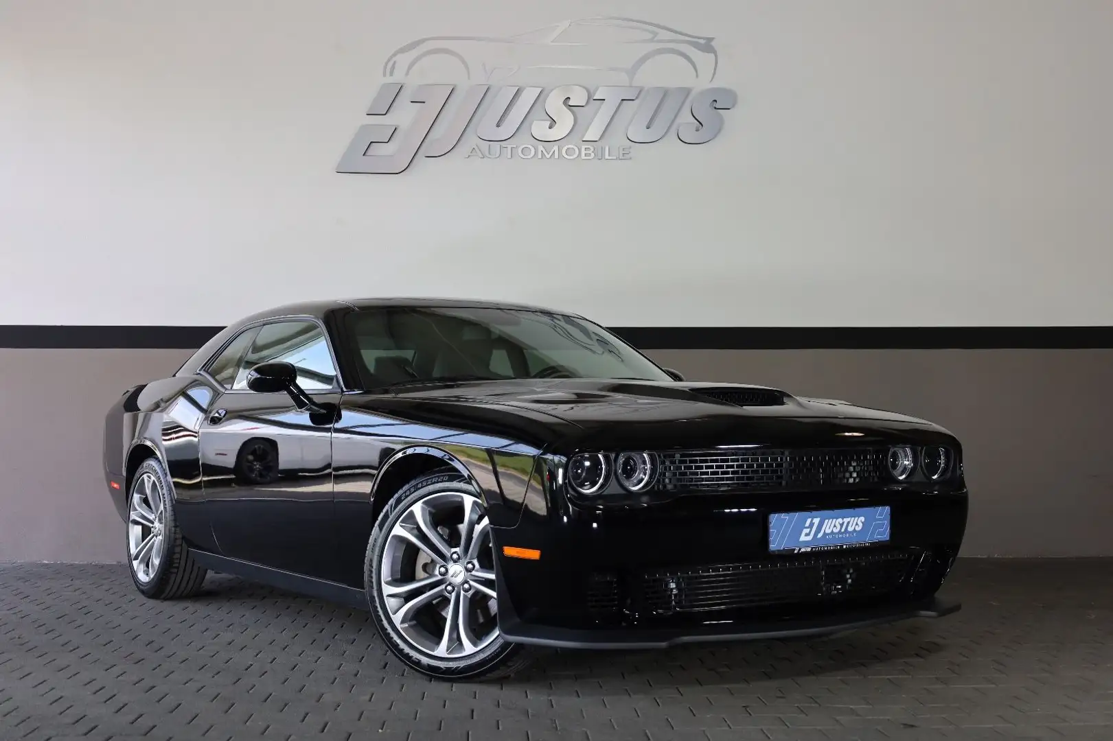 Dodge Challenger 3.6 GT/SHZ/SBL/ALPINE/Performance/R20 Černá - 1