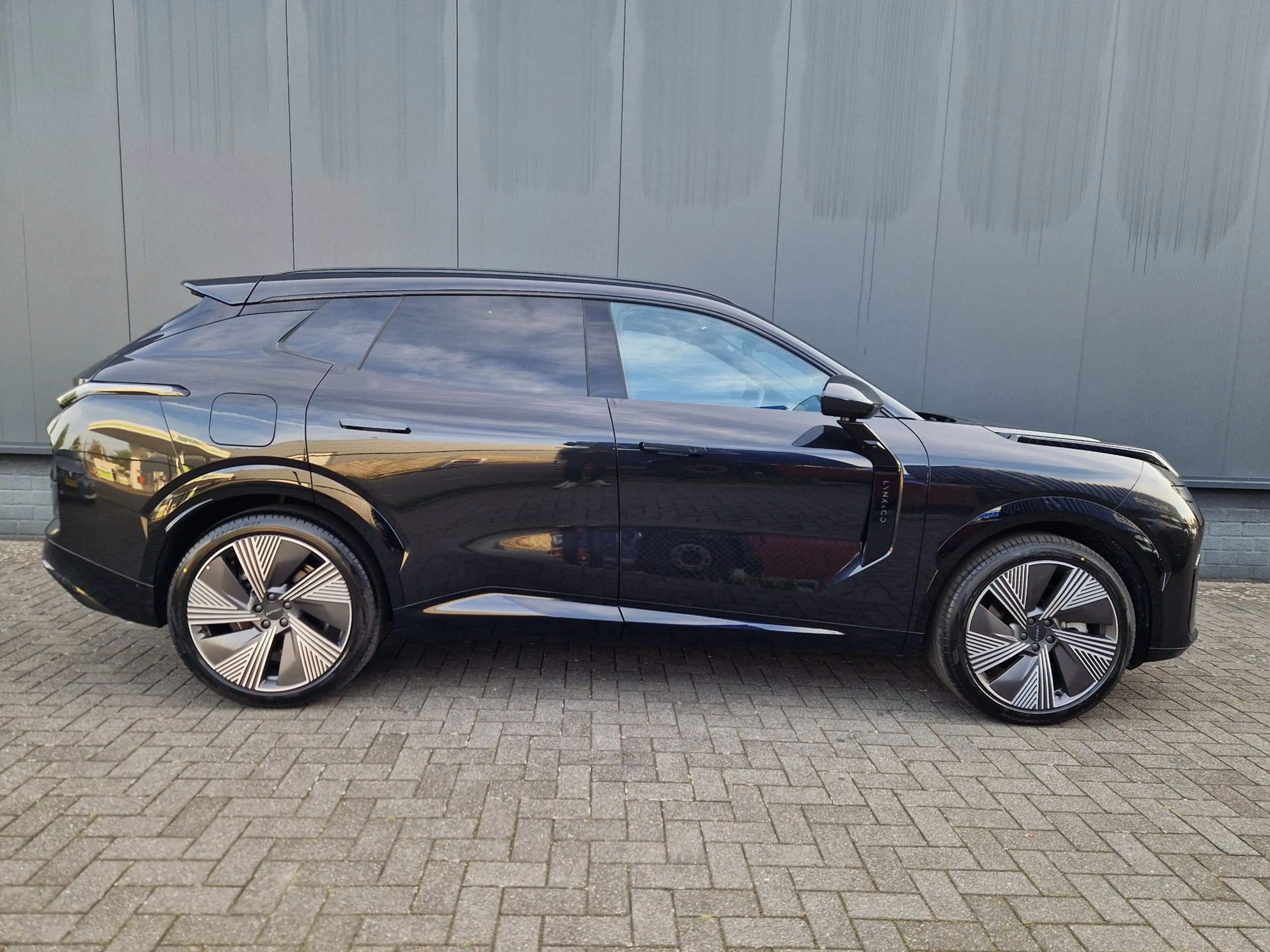 Lynk & Co 08 1.5 PHEV More /200 km WLTP /Direct beschikbaar. — photo 4