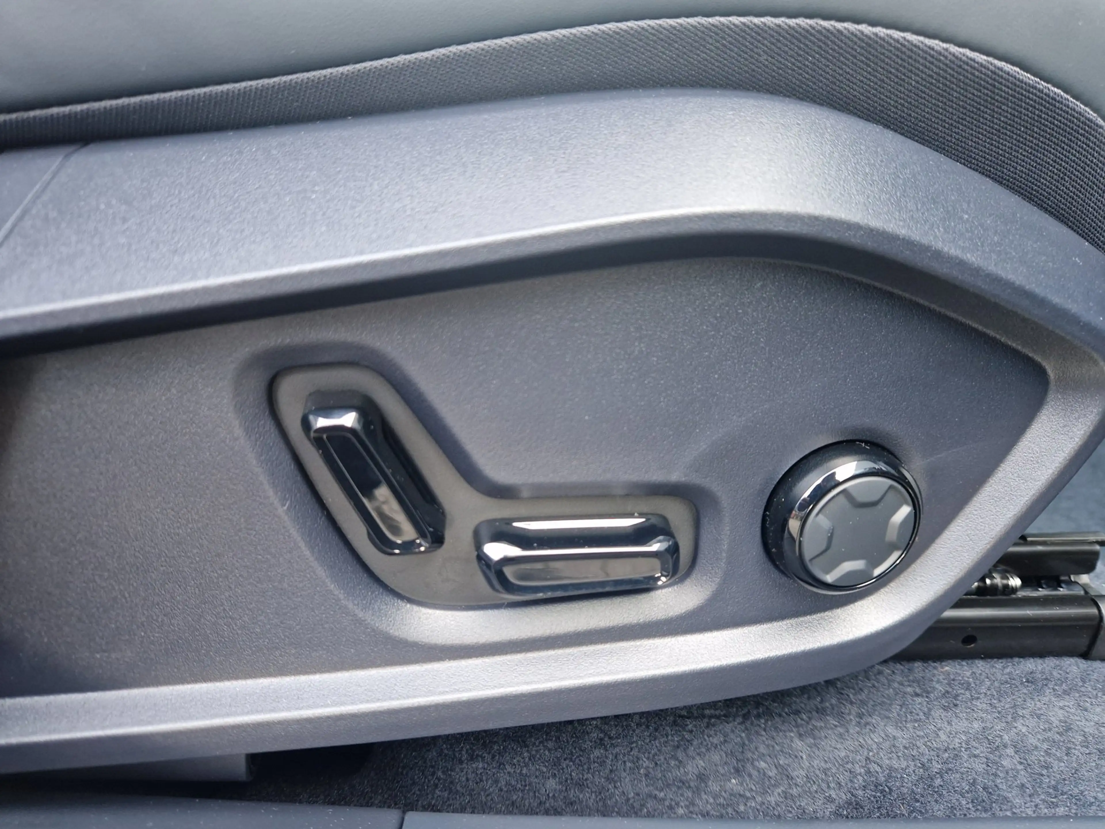 Lynk & Co 08 1.5 PHEV More /200 km WLTP /Direct beschikbaar. — photo 15
