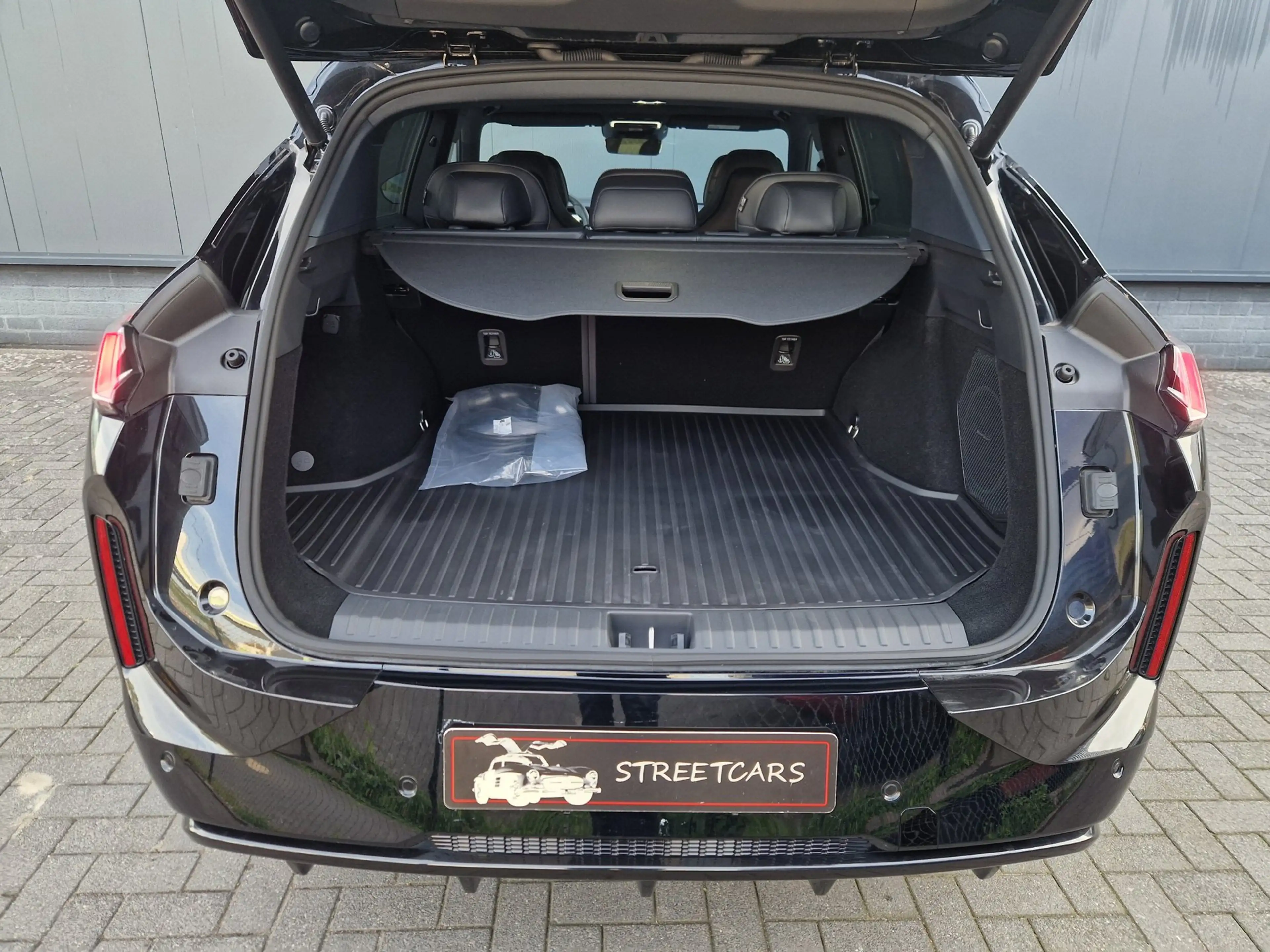 Lynk & Co 08 1.5 PHEV More /200 km WLTP /Direct beschikbaar. — photo 18