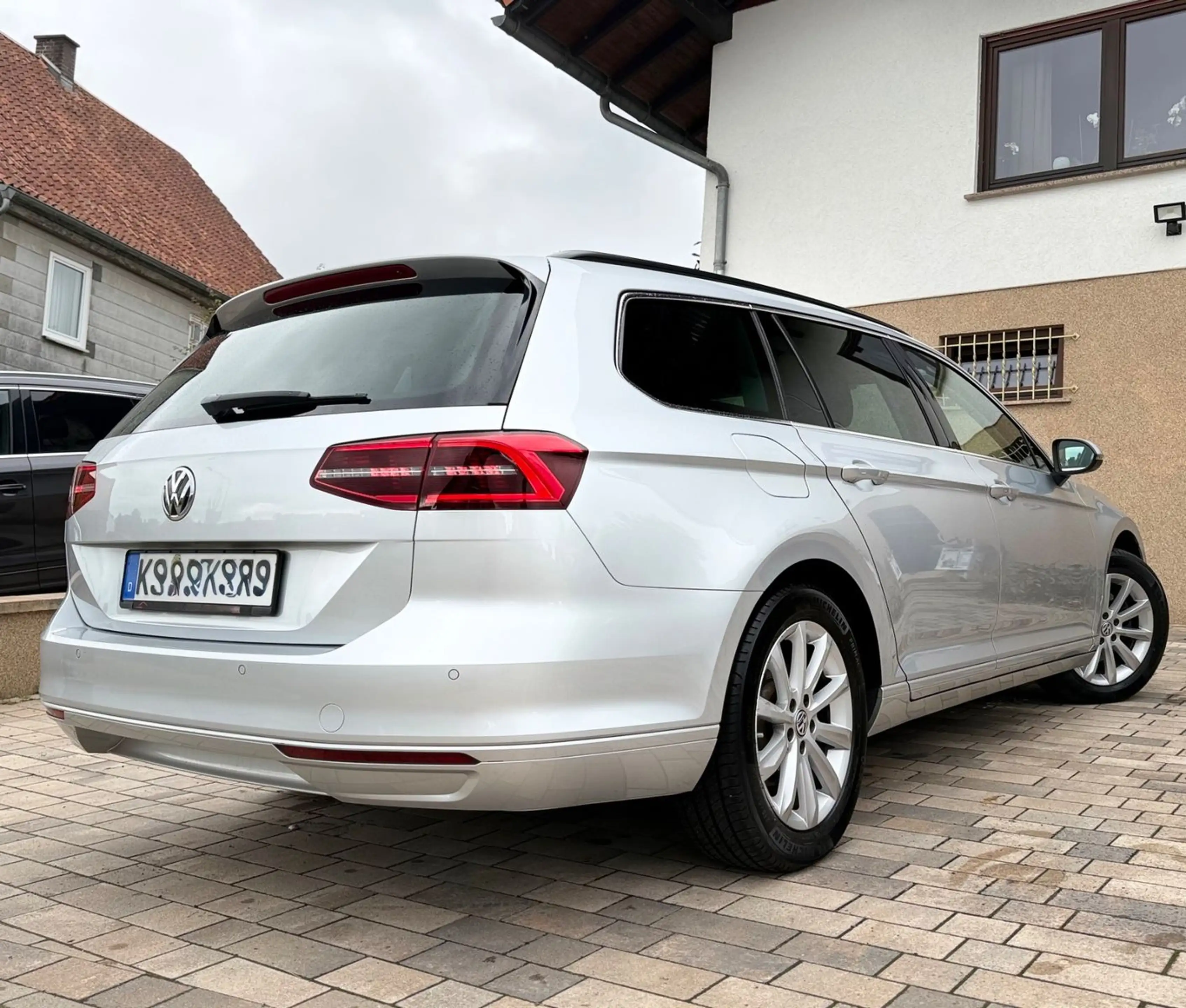 Volkswagen Passat Variant 2.0 TDI DSG/KEYLESS/PRO/FAP+ — photo 4