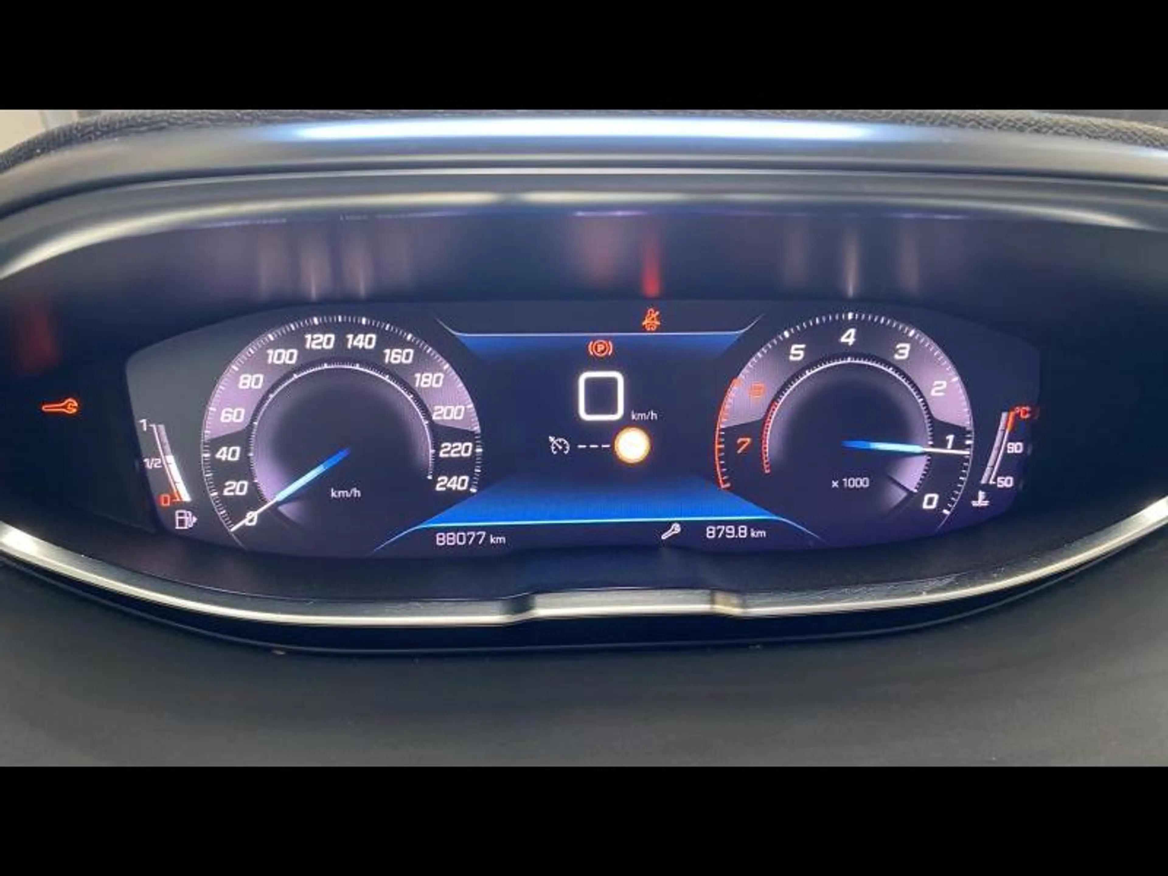 Peugeot 3008 allure es 130 — photo 18