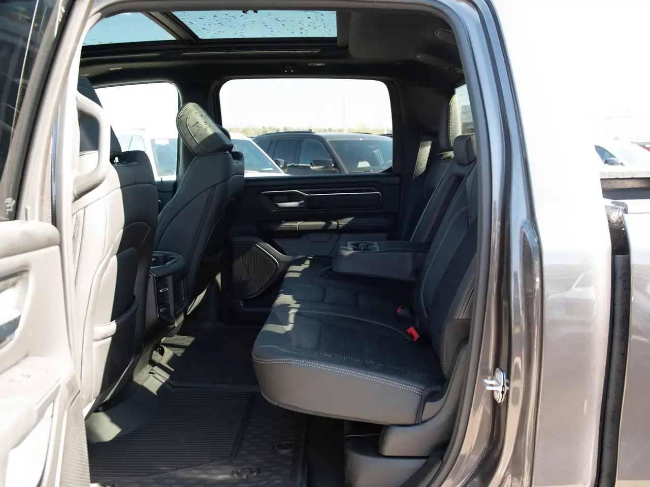 RAM 1500 photo RAM 1500