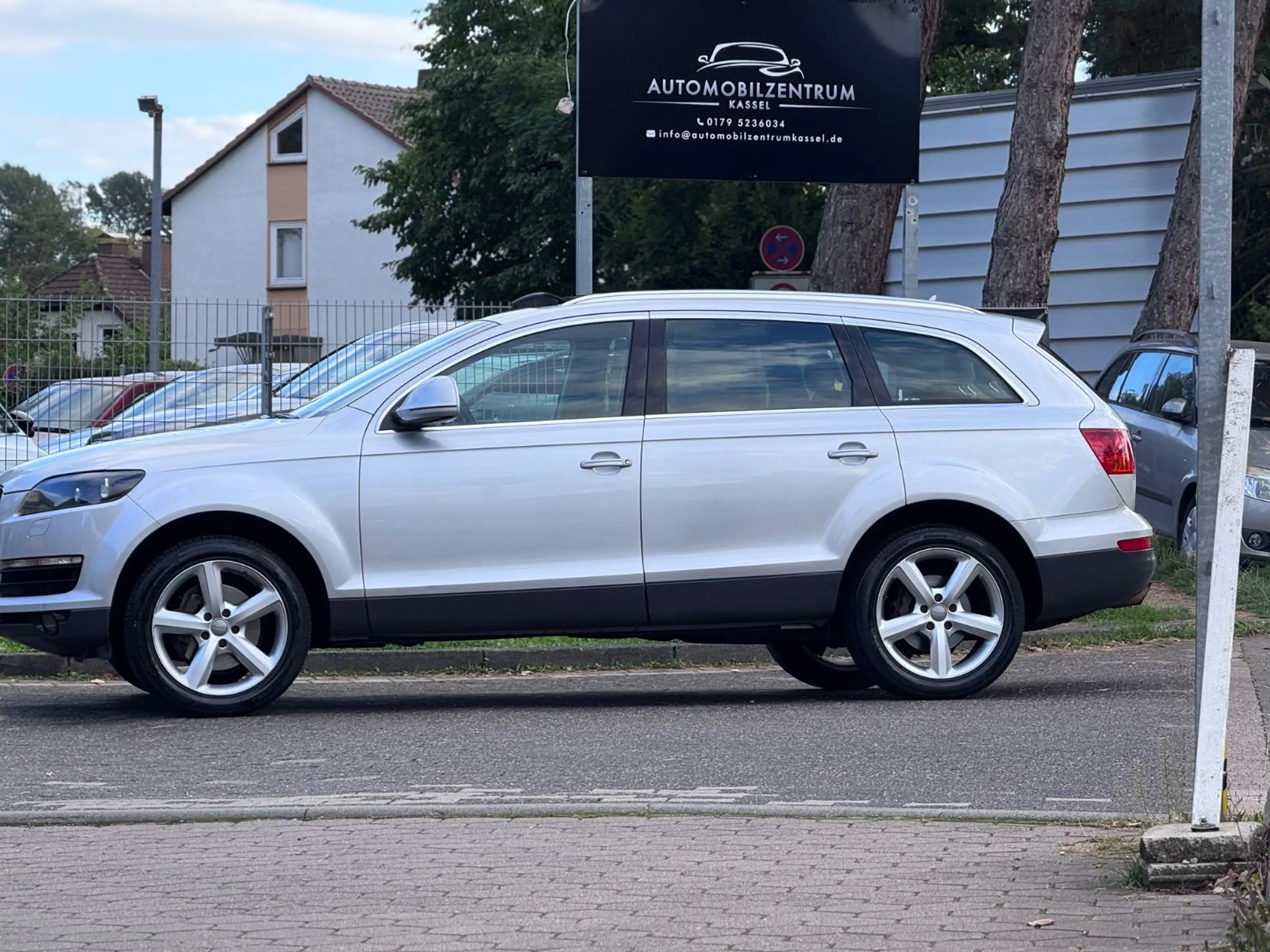 Audi Q7 3.0 TDI quattro Panorama-Glasdach, 7-Sitzer, — photo 2