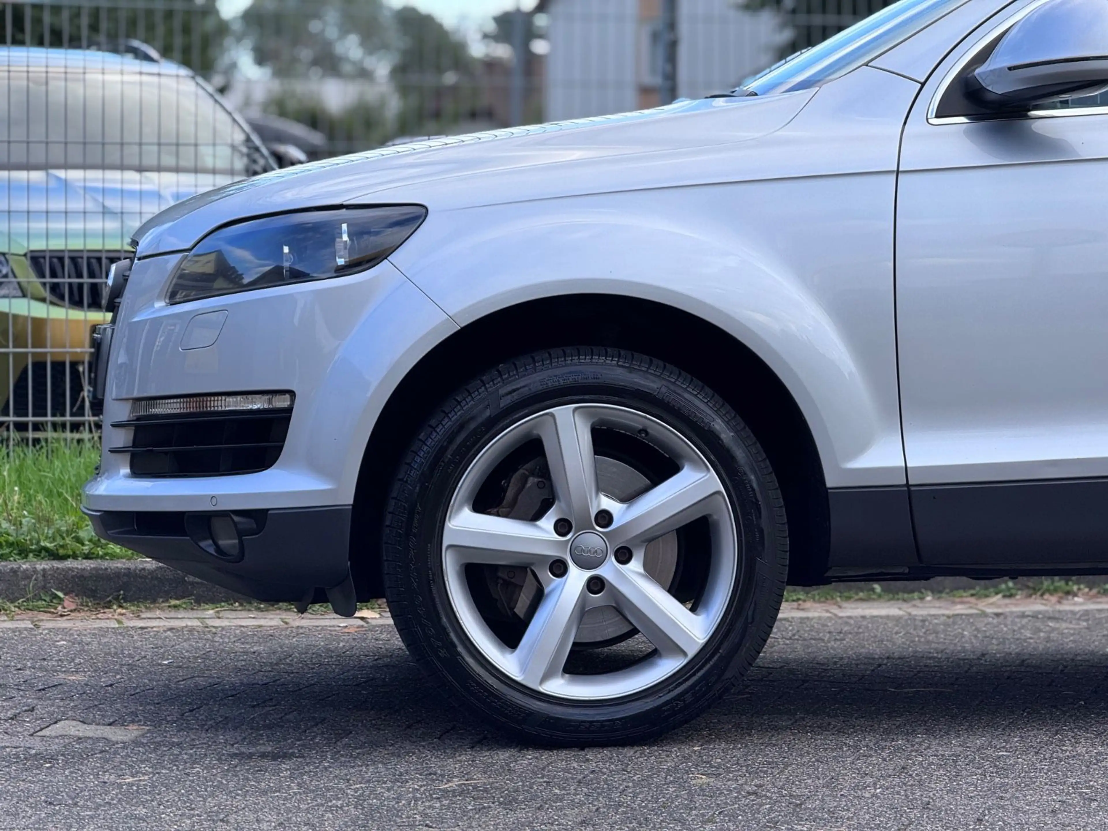 Audi Q7 3.0 TDI quattro Panorama-Glasdach, 7-Sitzer, — photo 9