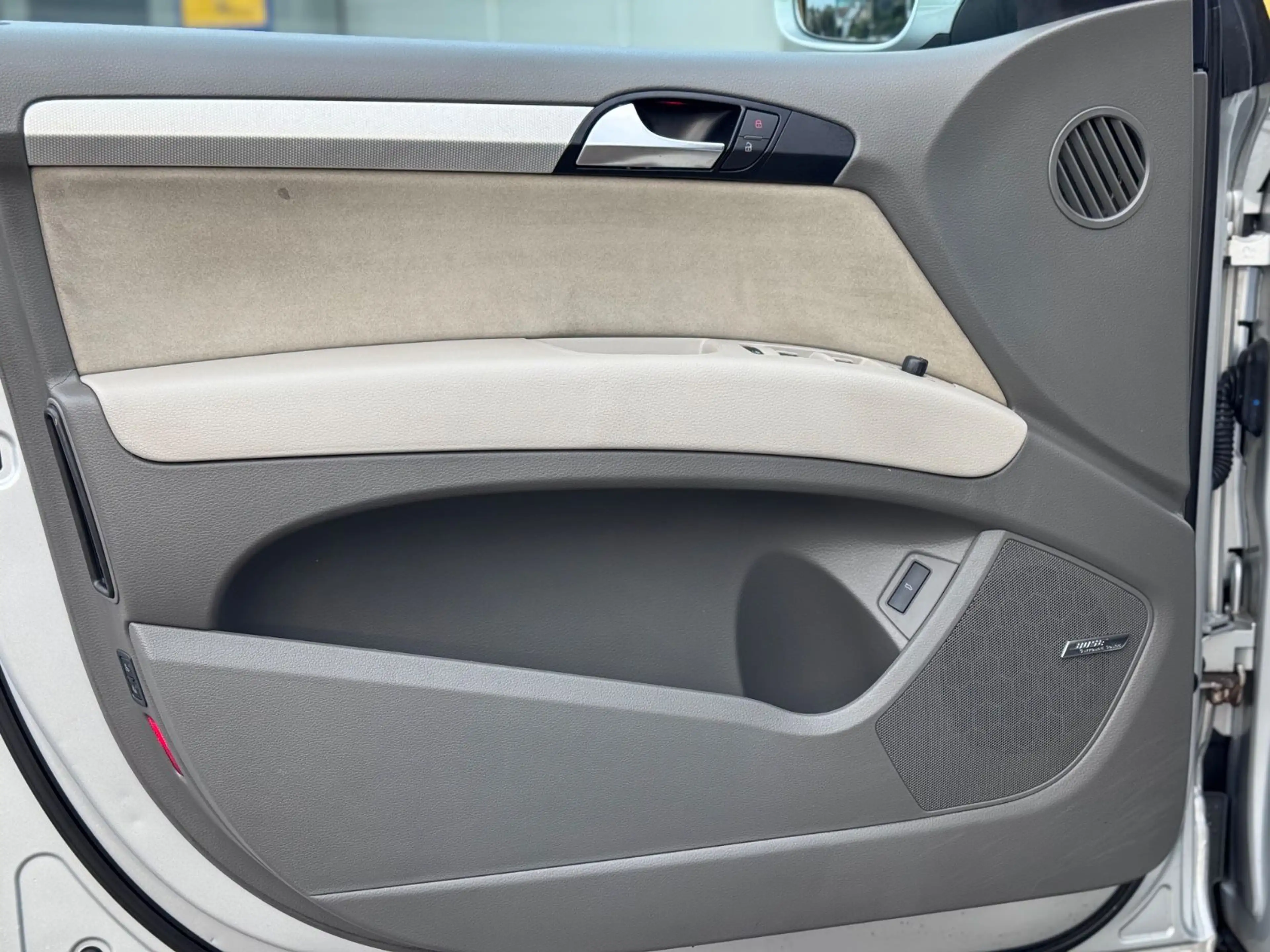 Audi Q7 3.0 TDI quattro Panorama-Glasdach, 7-Sitzer, — photo 10