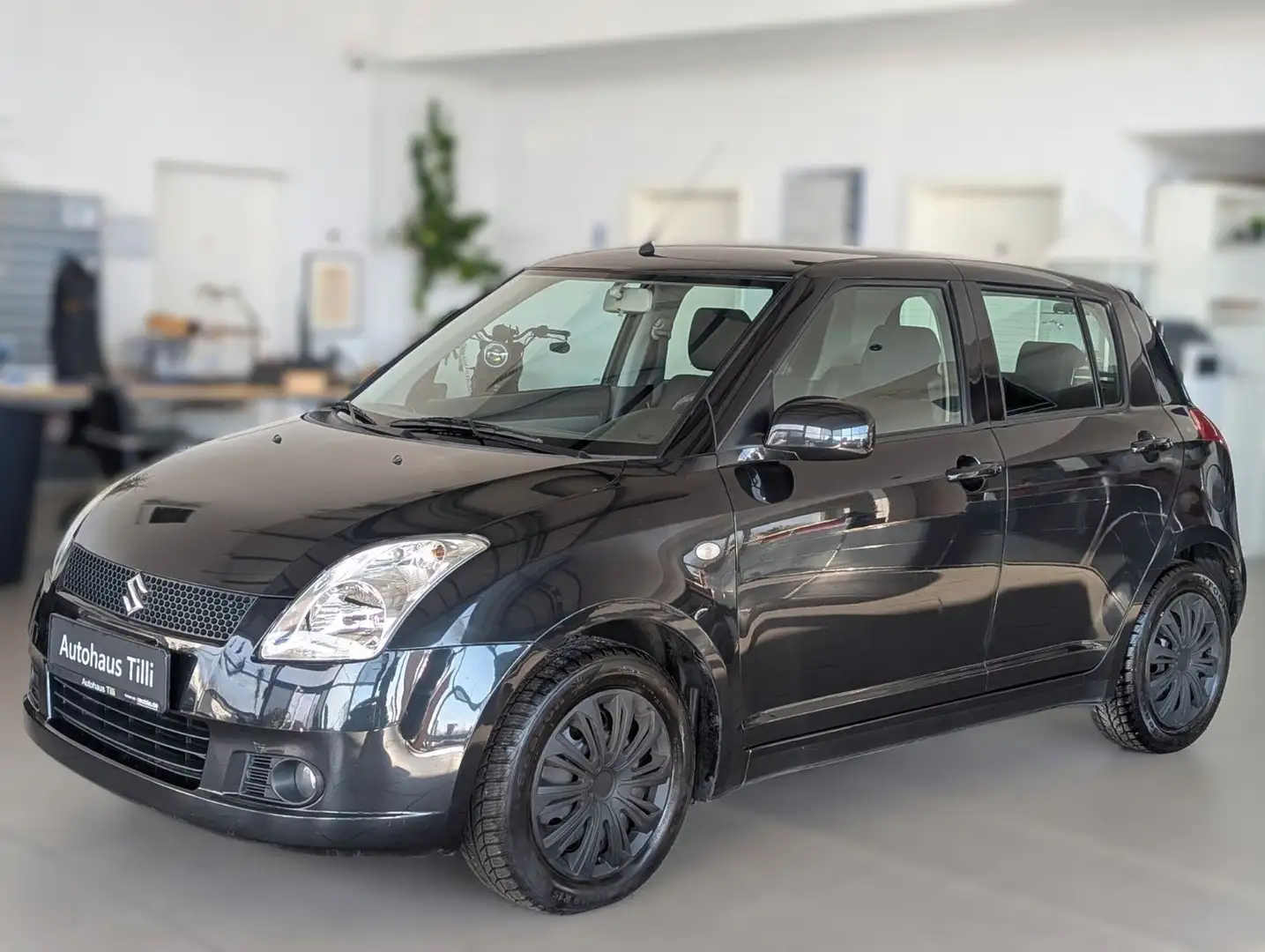 Suzuki Swift 5-Türig 1.3 16V  /Klima /HU27 /2. Hand Schwarz - 1