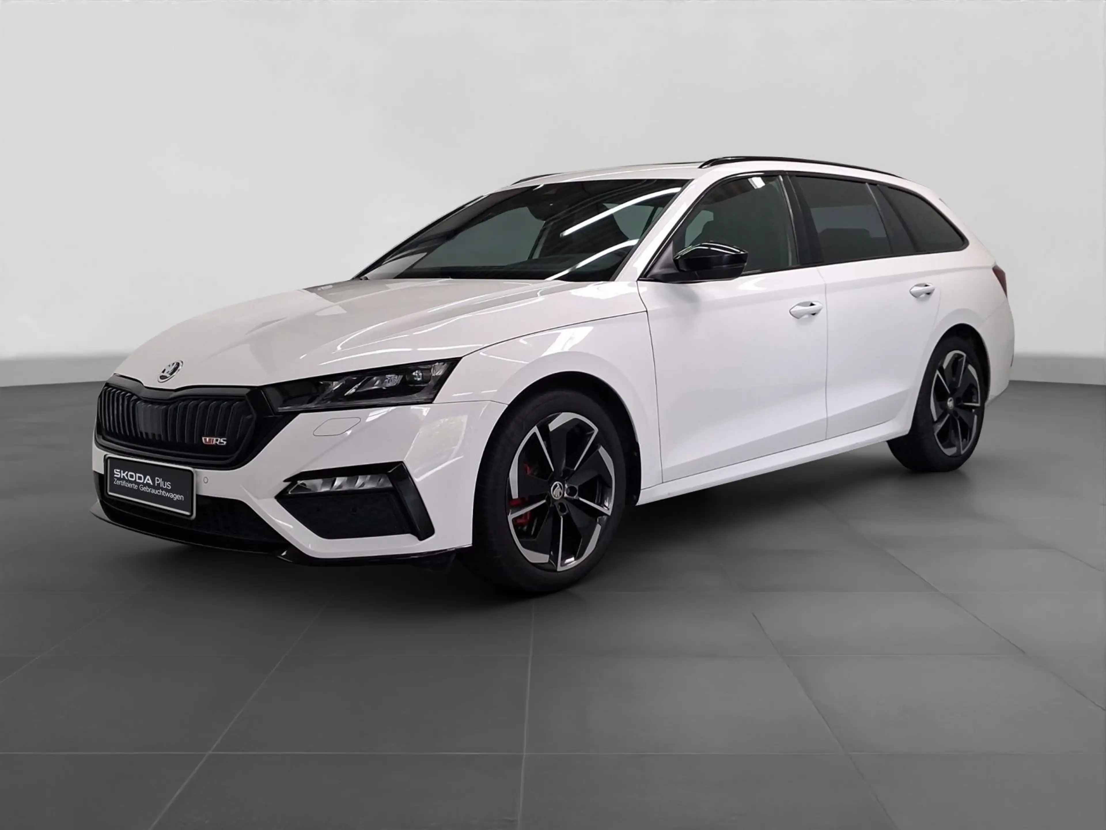 Skoda Octavia Combi 2.0 TDI DSG RS MATRIX PANO LM18 — photo 2