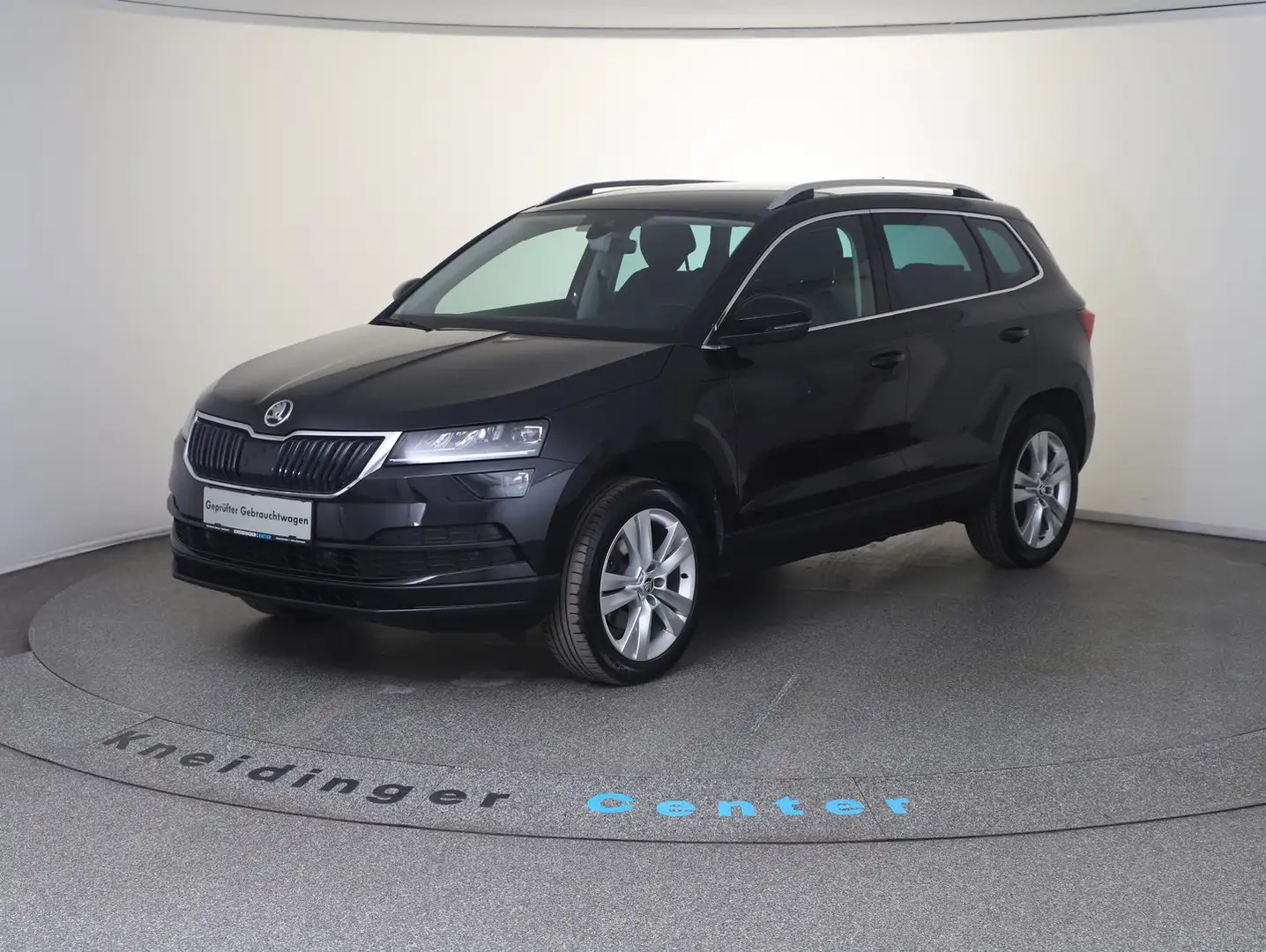 Skoda Karoq Style TDI Schwarz - 2