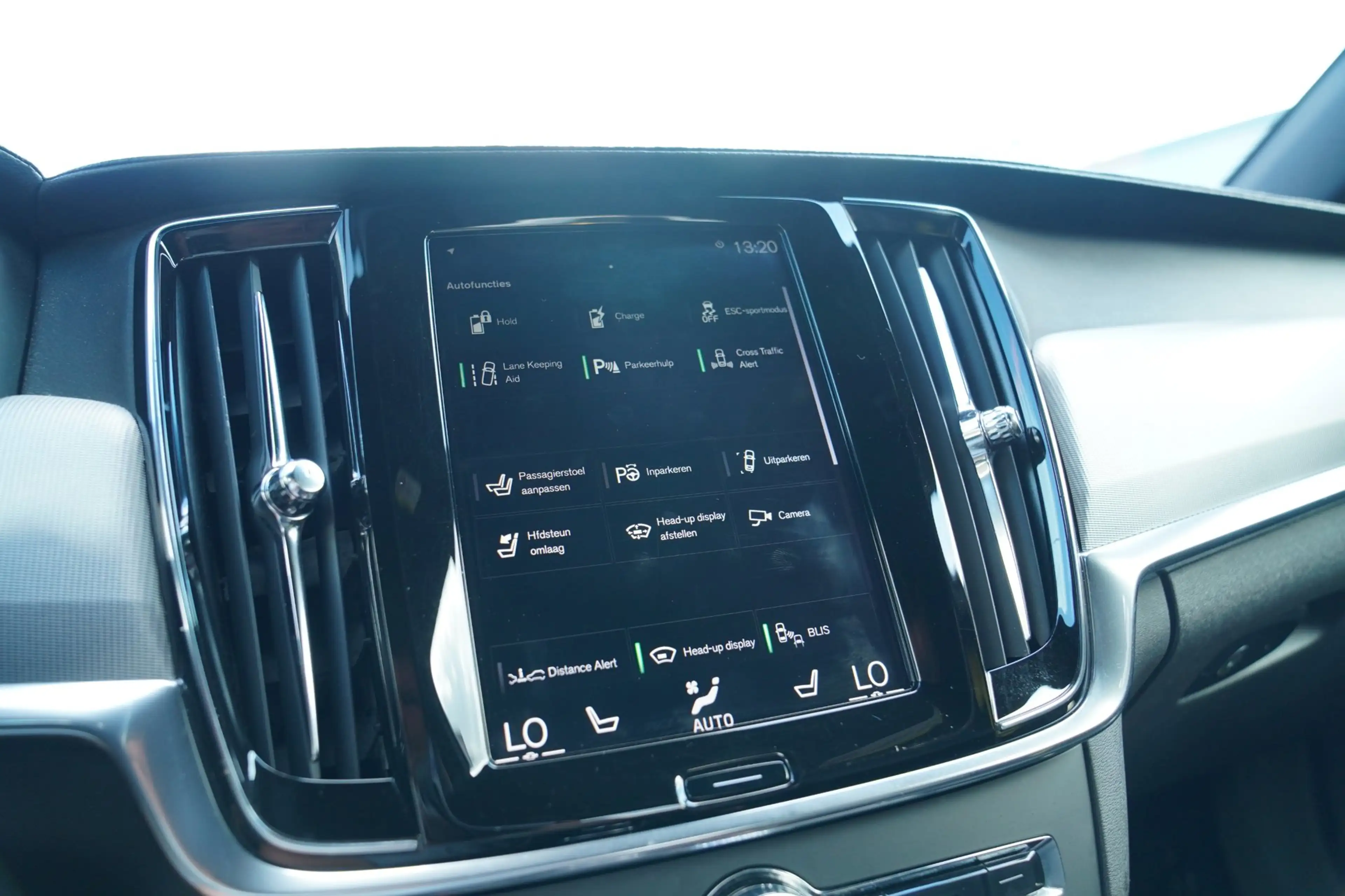 Volvo S90 2.0 T8 AWD R-design | VOSSEN Velgen | Schuifdak | — photo 48