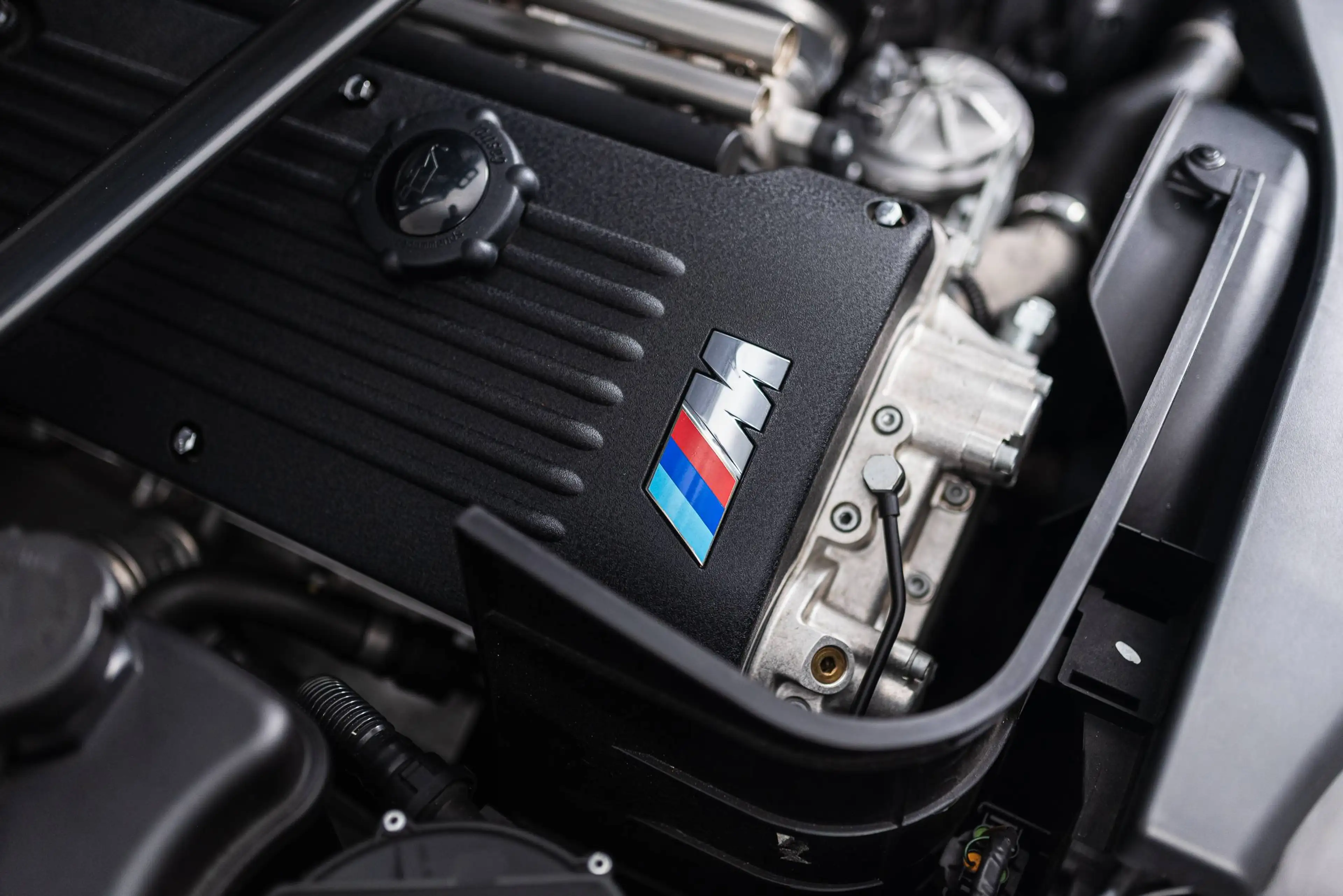 BMW M3 M3 CSL - V-Max, Leightweight Spec, EU — photo 6