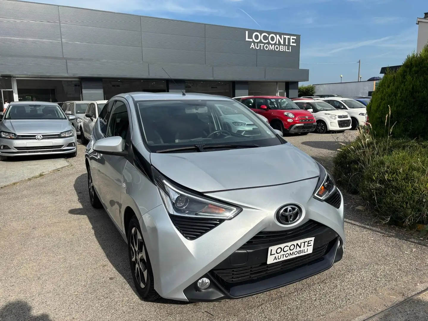 Toyota Aygo 5p 1.0 x-wave grey 72cv Grigio - 1