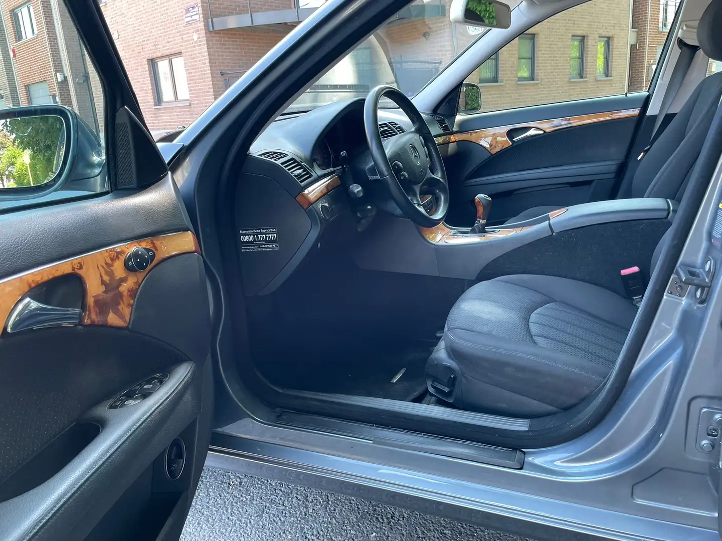 Mercedes-Benz E 200 CDI Elegance / automatique / car pass - 2