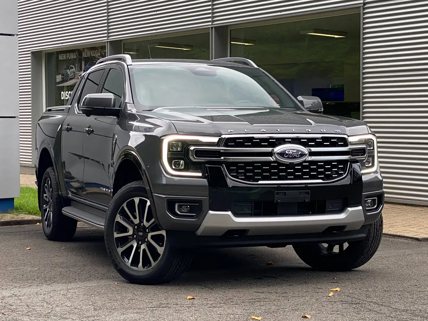 Ford Ranger Platinum 3.0L V6 240CH A10 + Volet Elec Grijs - 1
