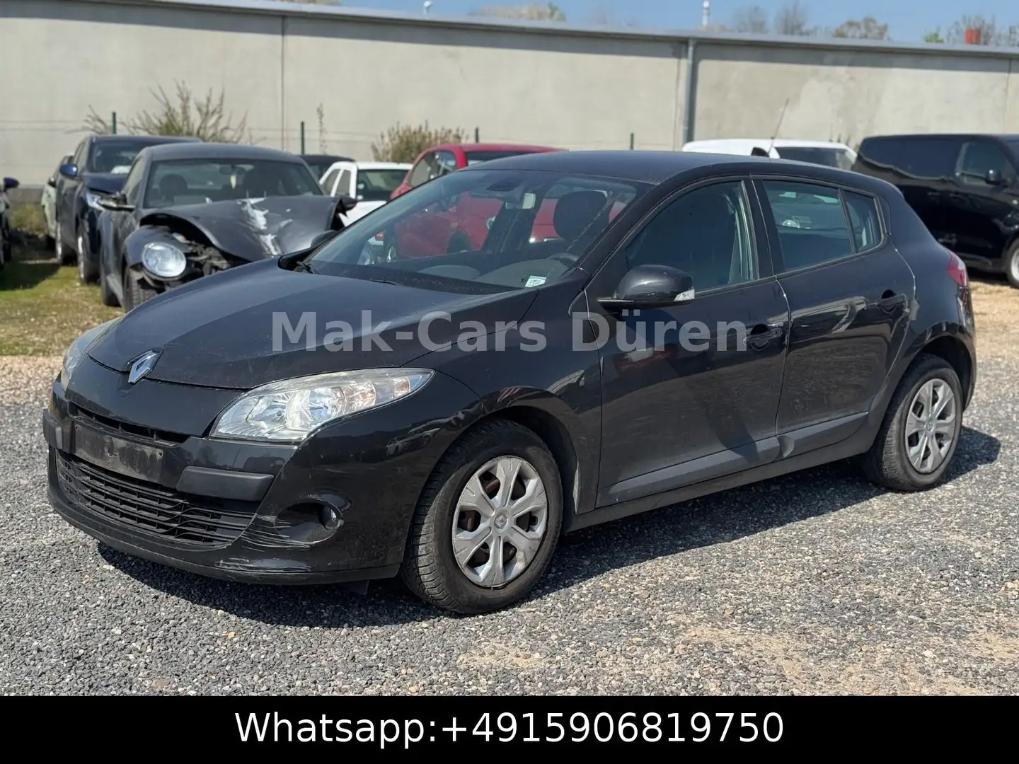 Renault Megane III Lim. 5-trg. Expression Schwarz - 1