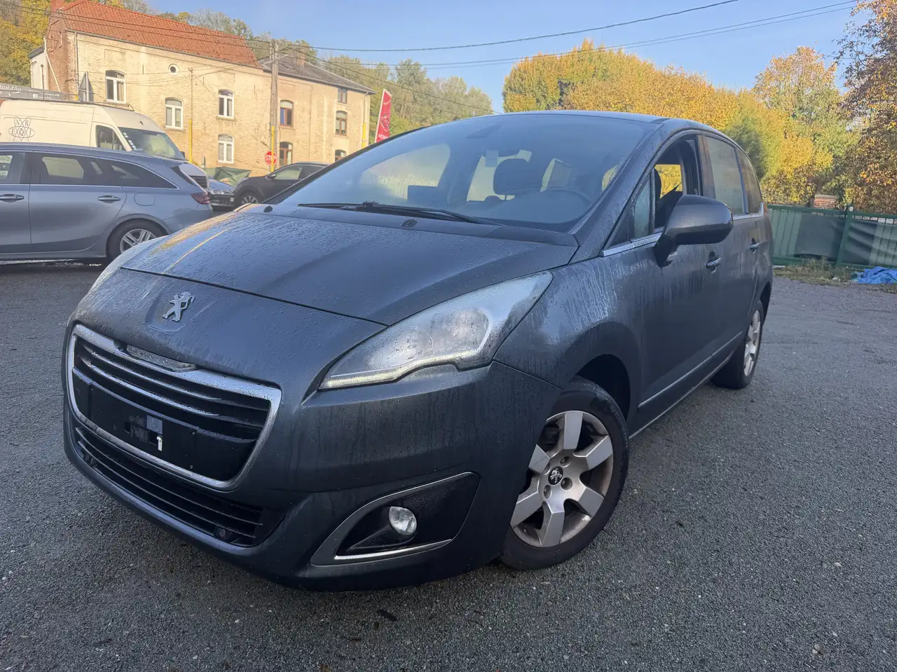 Peugeot 5008