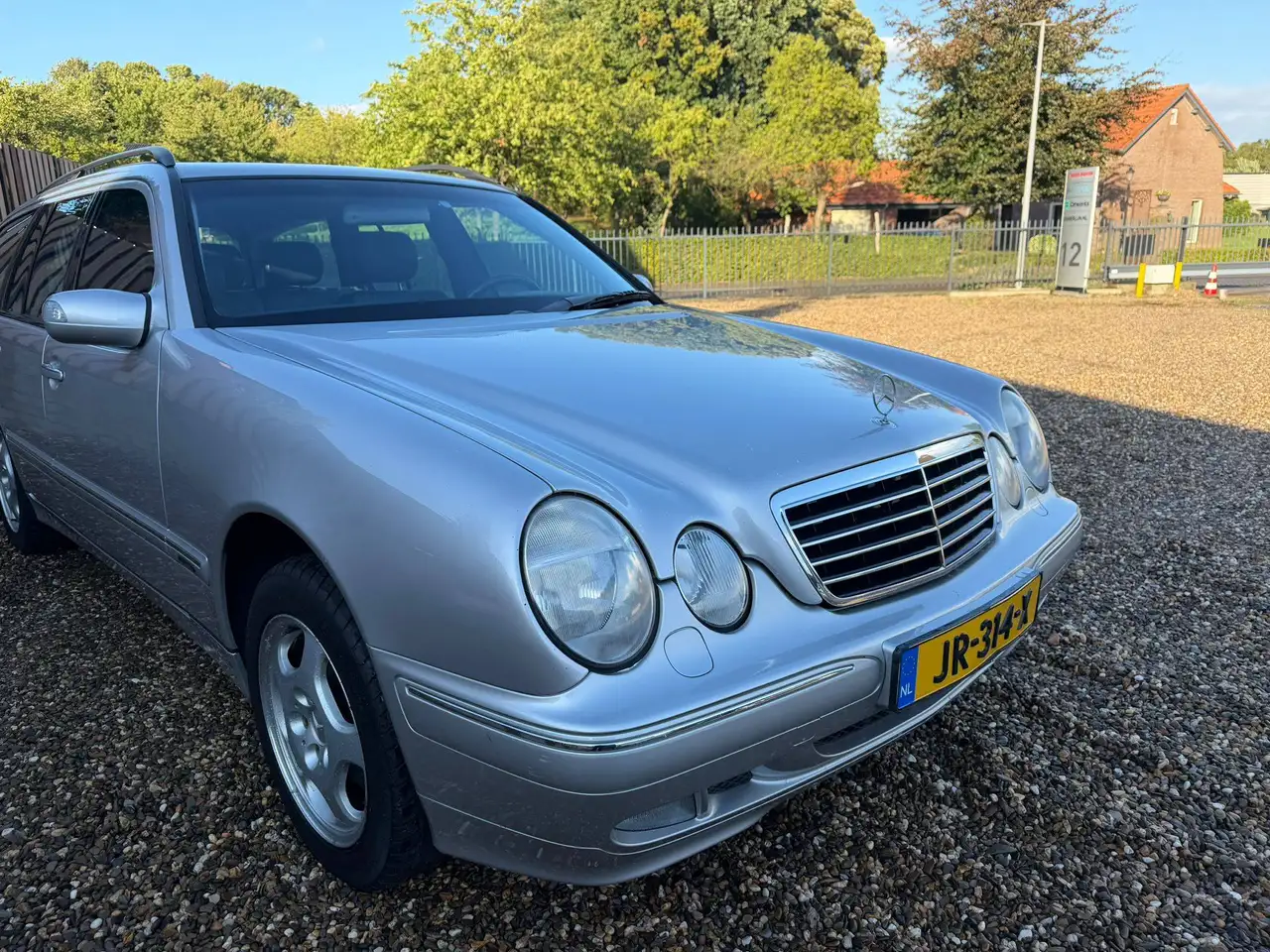 Mercedes-Benz E 320 4-MATIC | Kombi | Blijvend Youngtimer, foto 8