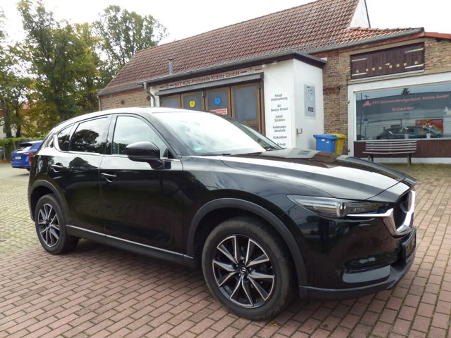 Mazda CX-5 2.2 Sports-Line AWD Autom.,Leder, AHK abnb. Noir - 2