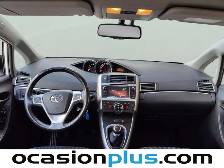 Toyota Corolla Verso 2015, foto 7
