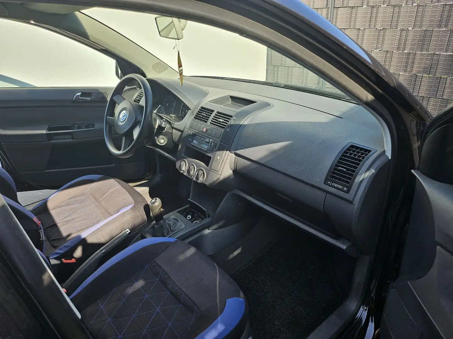 Volkswagen Polo 1.4 Cricket - 1
