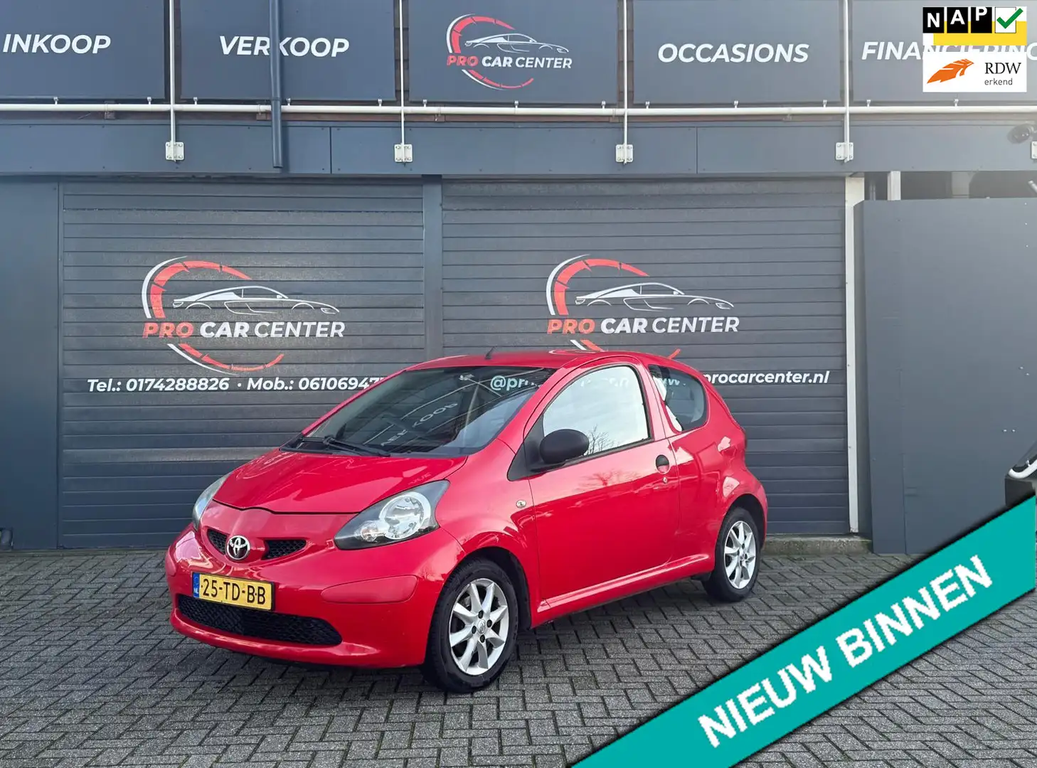 Toyota Aygo 1.0-12V LMV|NAP|APK Rood - 1