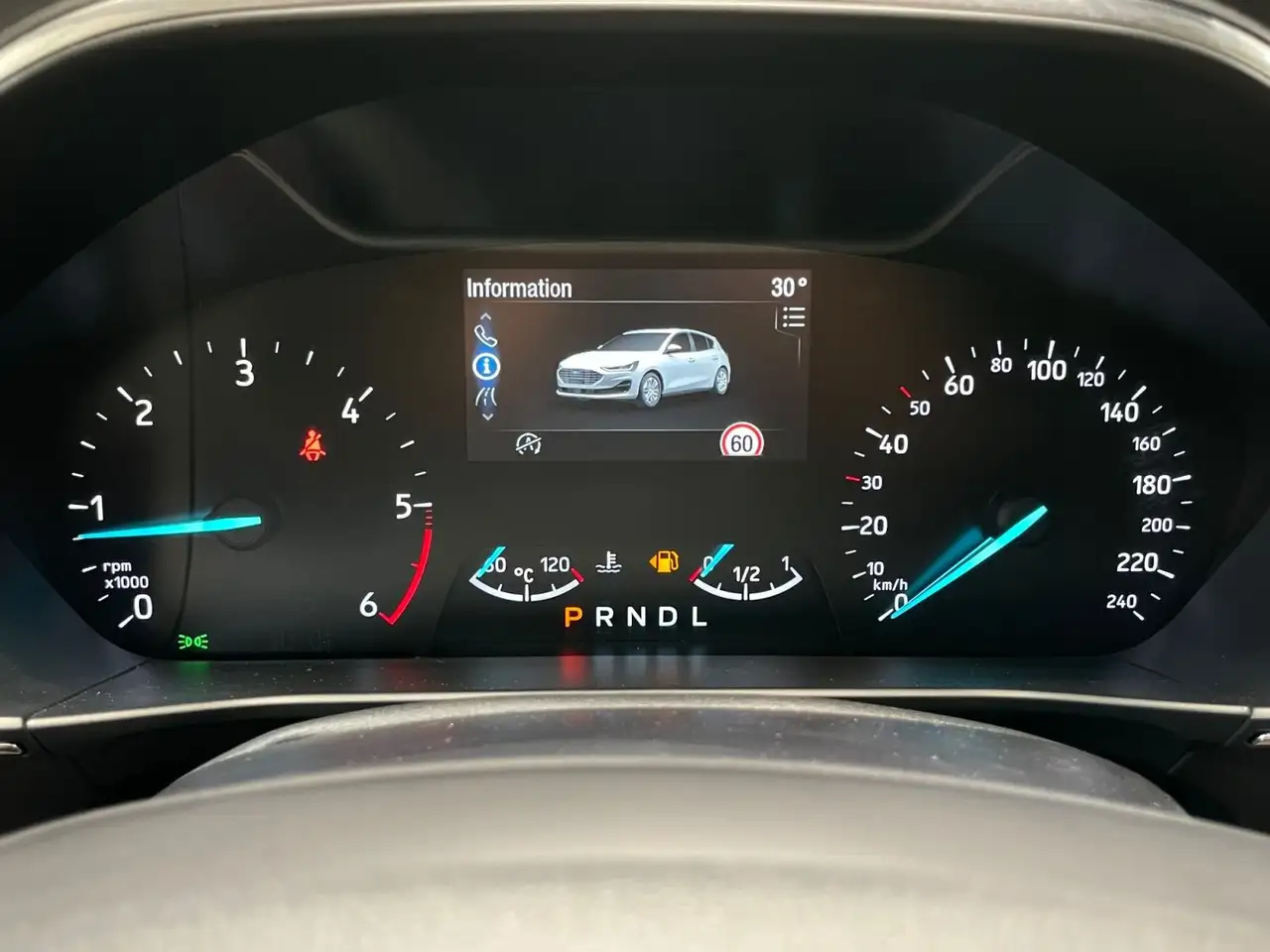 Ford Focus 1.5 EcoBlue 115cv Titanium AUTO, миниатюра 8