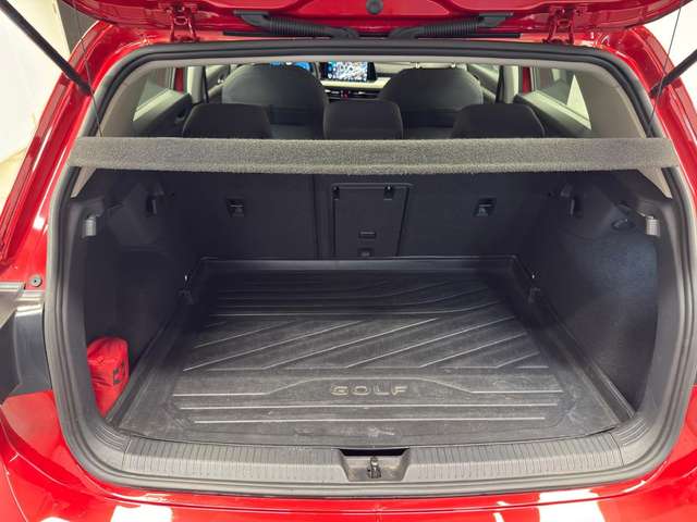 Volkswagen Golf — photo 16