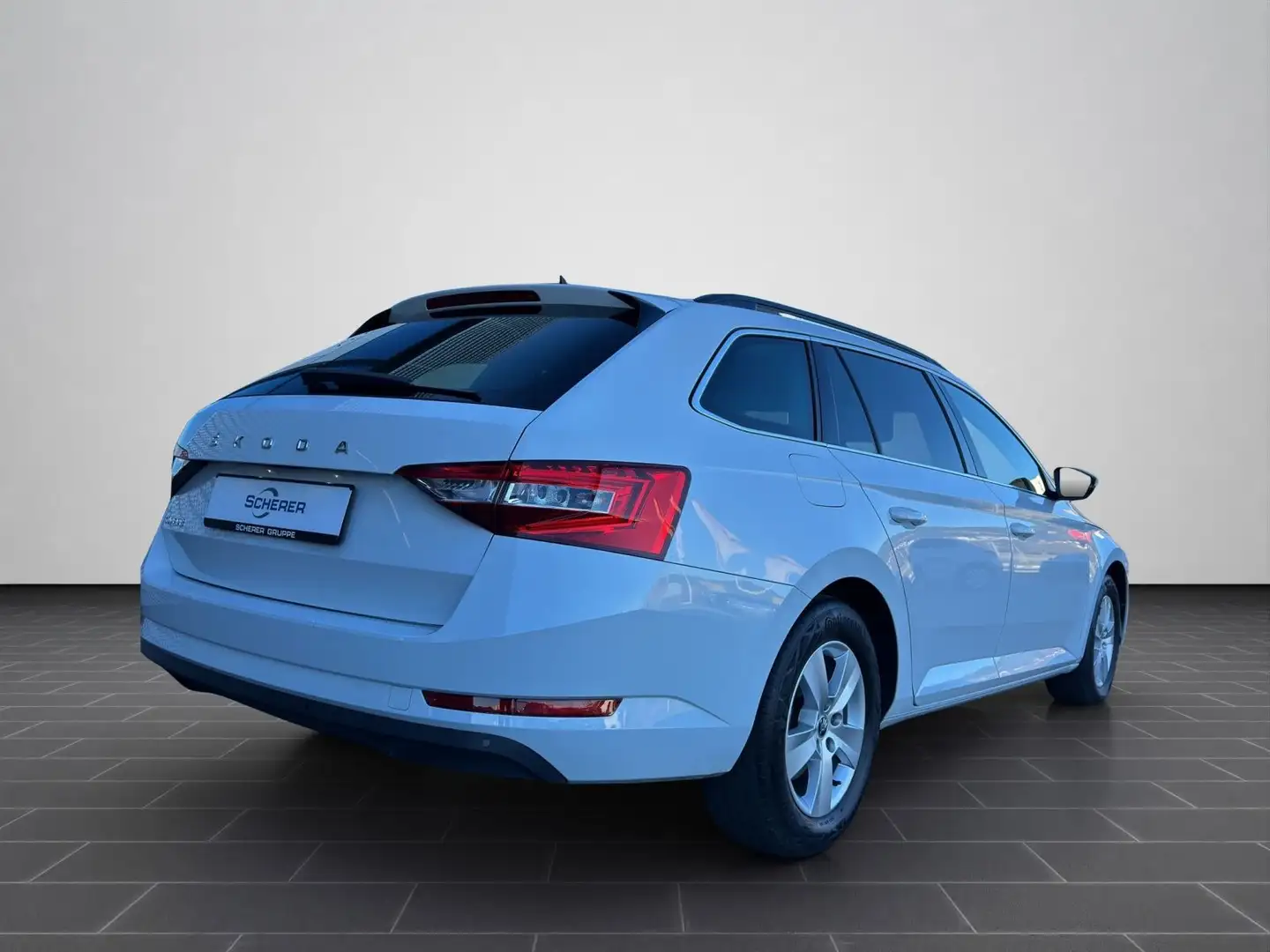 Skoda Superb Combi Ambition 2.0 TDI LED NAVI SITZHEIZU Weiß - 2