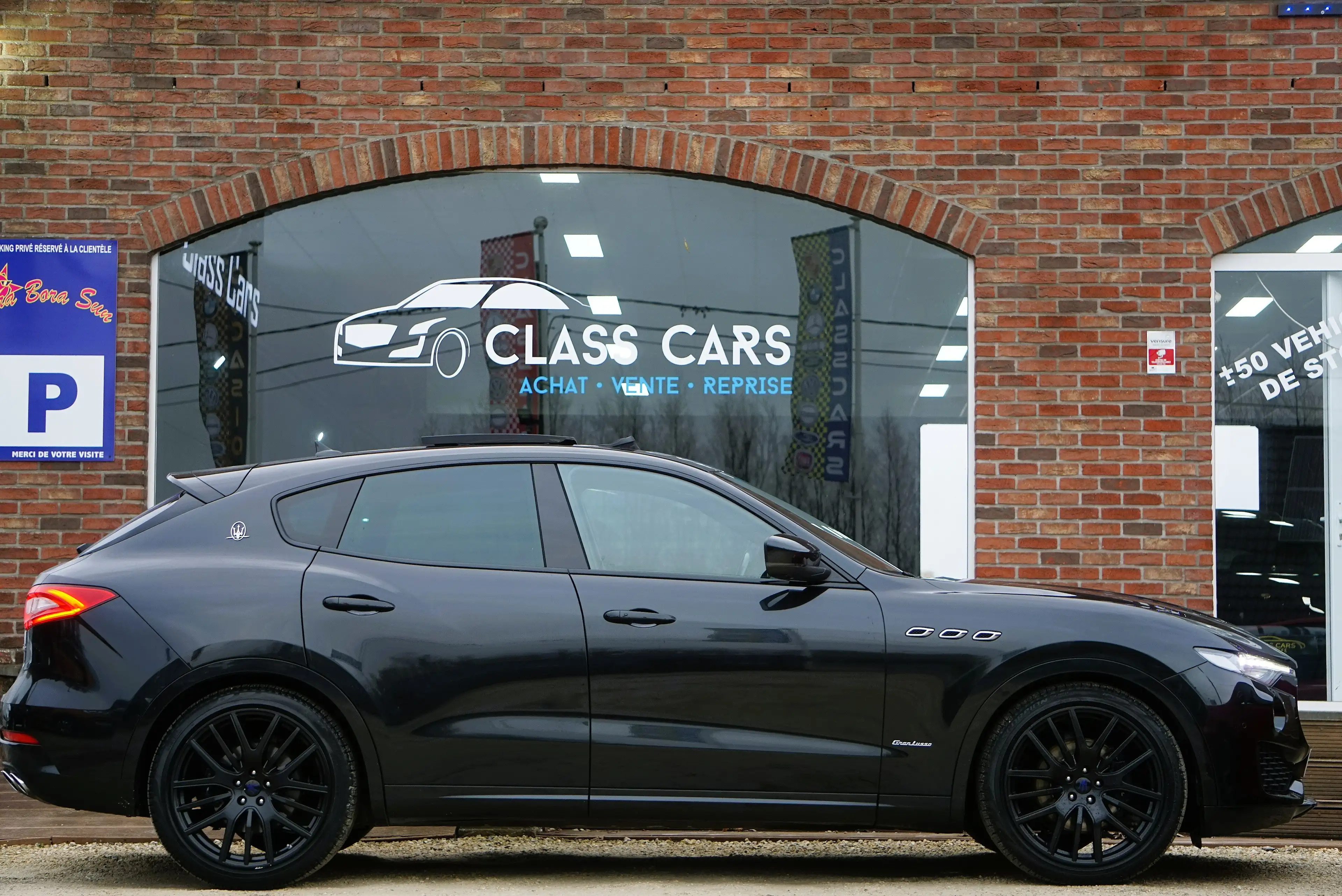 Maserati Levante 3.0 V6 TURBO PANO SOFT CLOSE CAM360 HARMAN BIXENON — photo 5