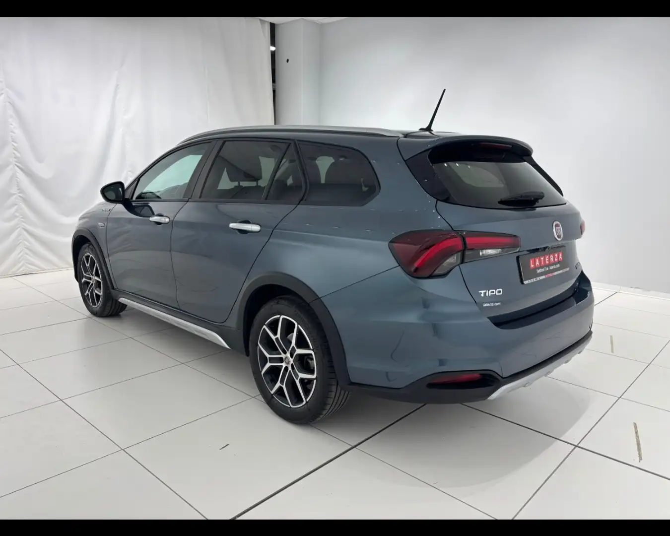 Fiat Tipo Station Wagon 1.5 T4 Hybrid Cross Blu/Azzurro - 2