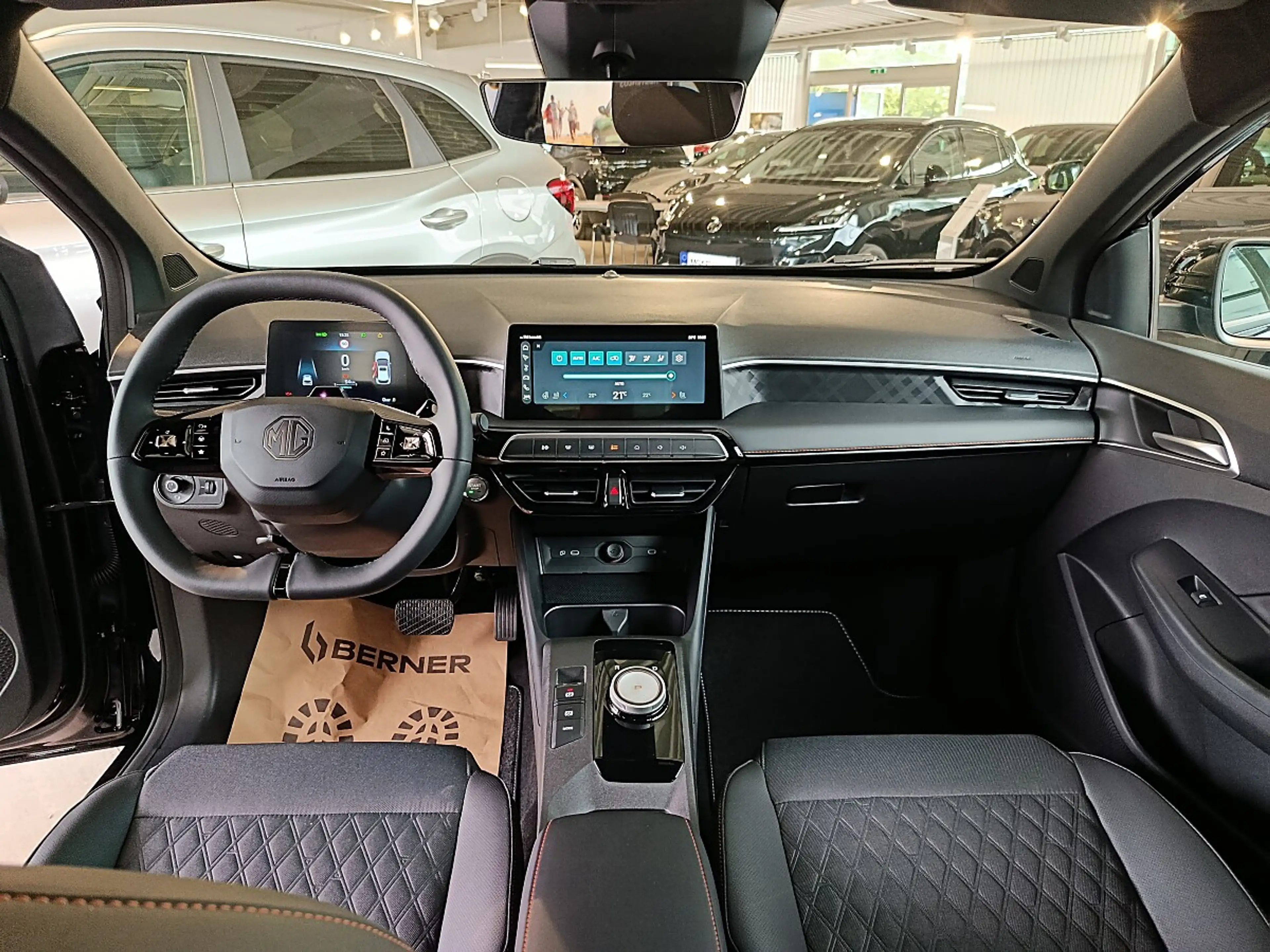 MG MG3 1,5 Hybrid+ Luxury Aut. *TAGESZULASSUNG*WINTERK... — photo 11