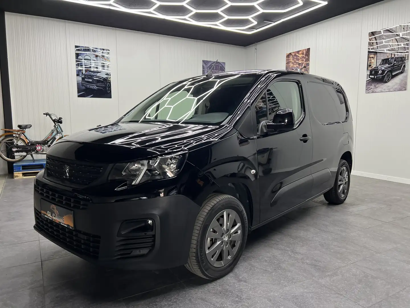 Peugeot Partner 1.5 BlueHDi 102 PK nieuwstaat - 1