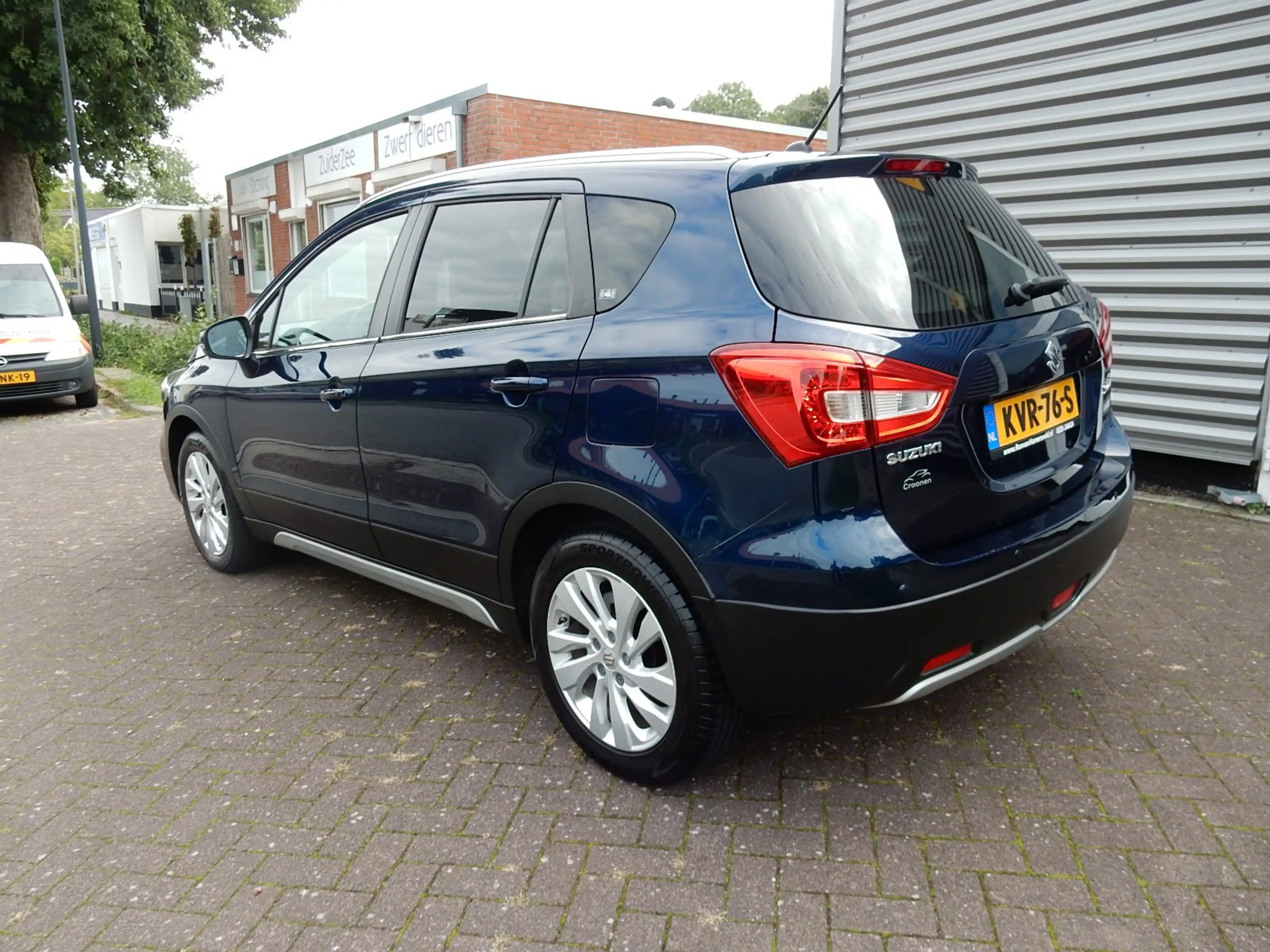 Suzuki S-Cross 1.0 BOOSTER JET*NAVI*CR CONTR*CAMERA*STL VERW* — photo 6