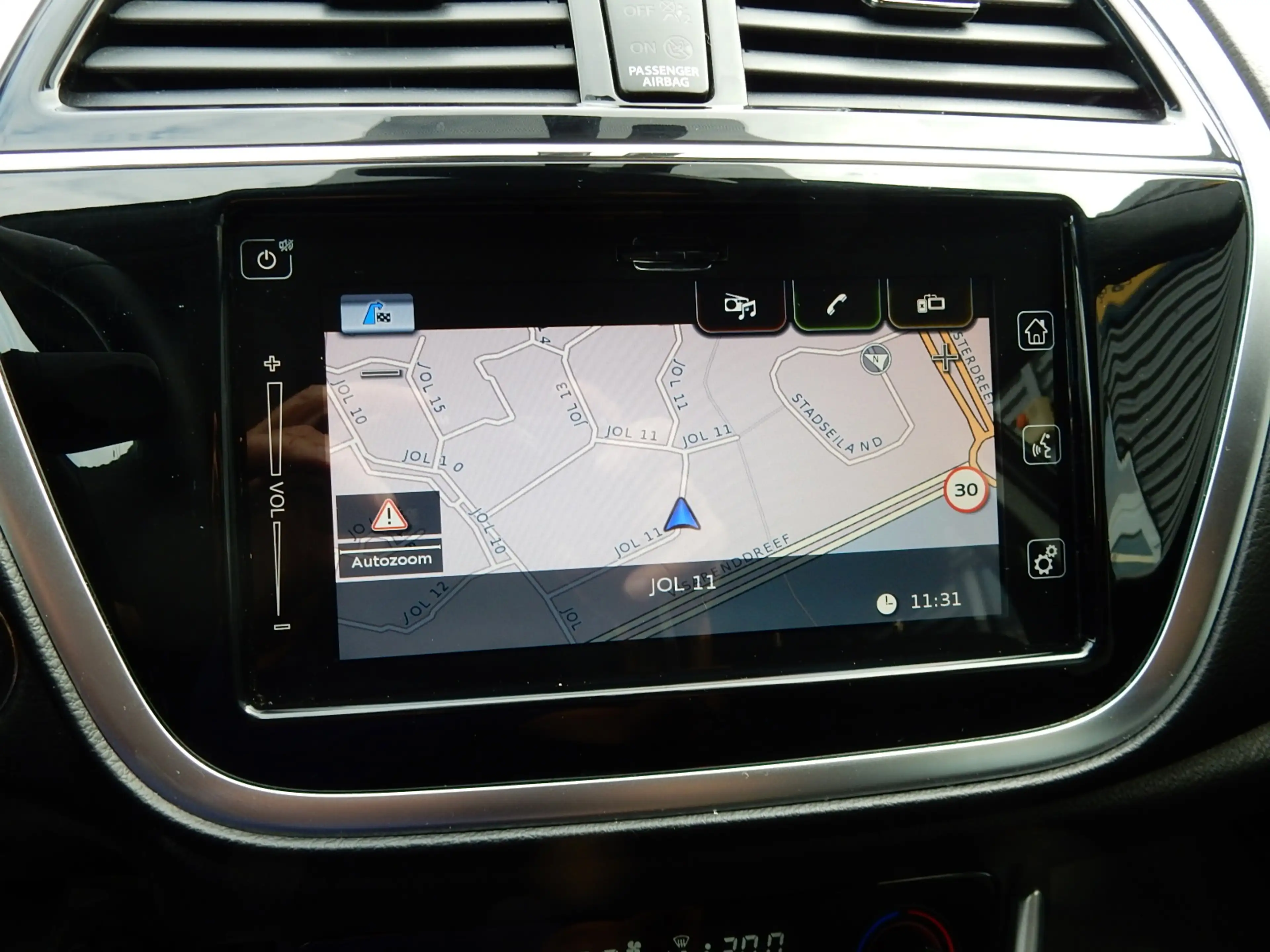 Suzuki S-Cross 1.0 BOOSTER JET*NAVI*CR CONTR*CAMERA*STL VERW* — photo 10