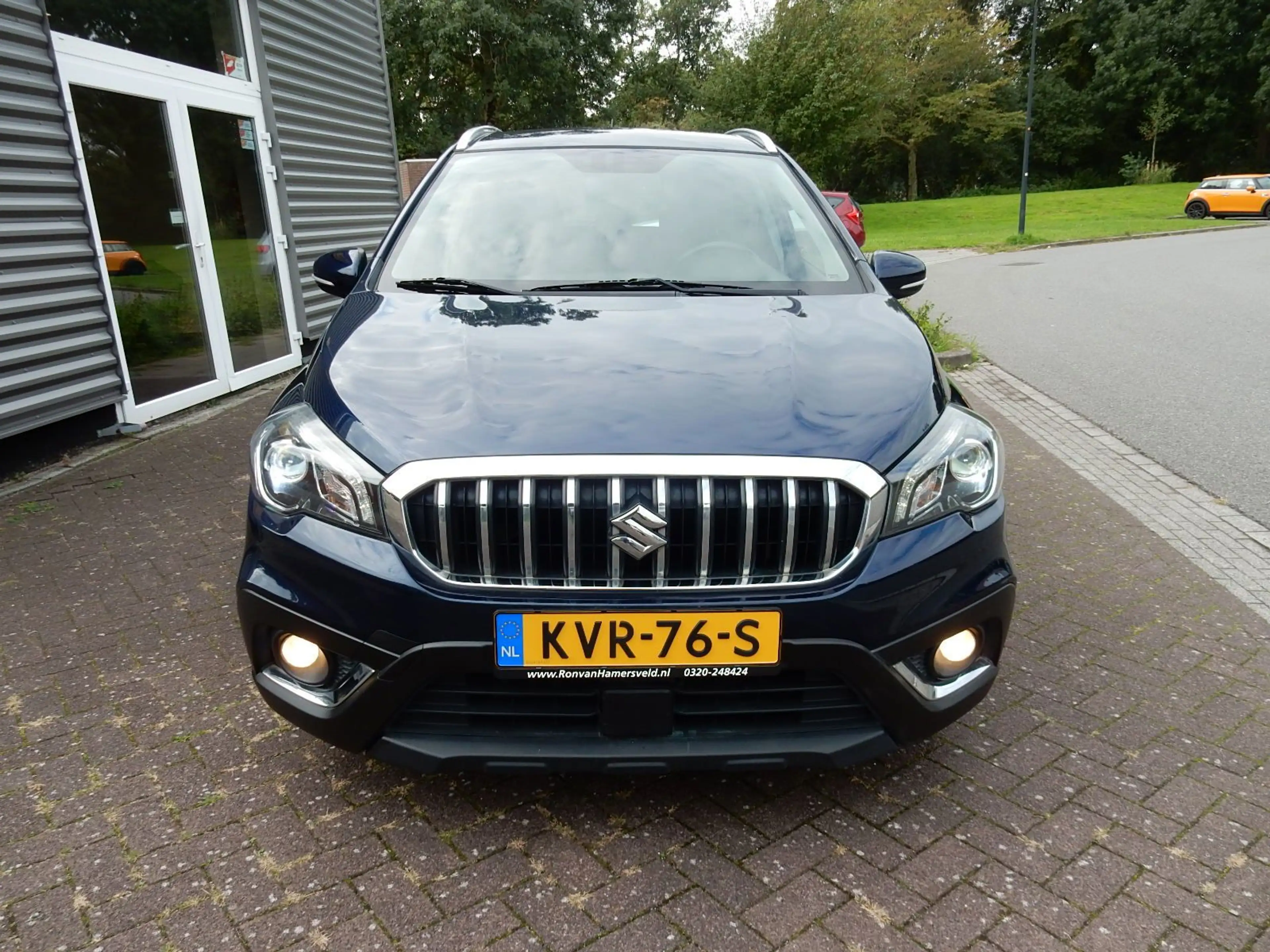 Suzuki S-Cross 1.0 BOOSTER JET*NAVI*CR CONTR*CAMERA*STL VERW* — photo 2